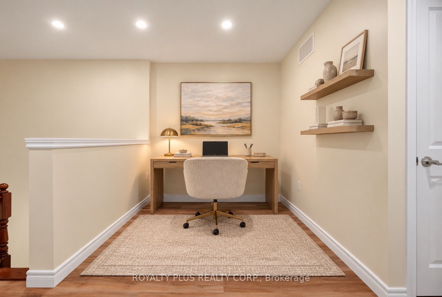 116 Echovalley Drive Property Photo 6