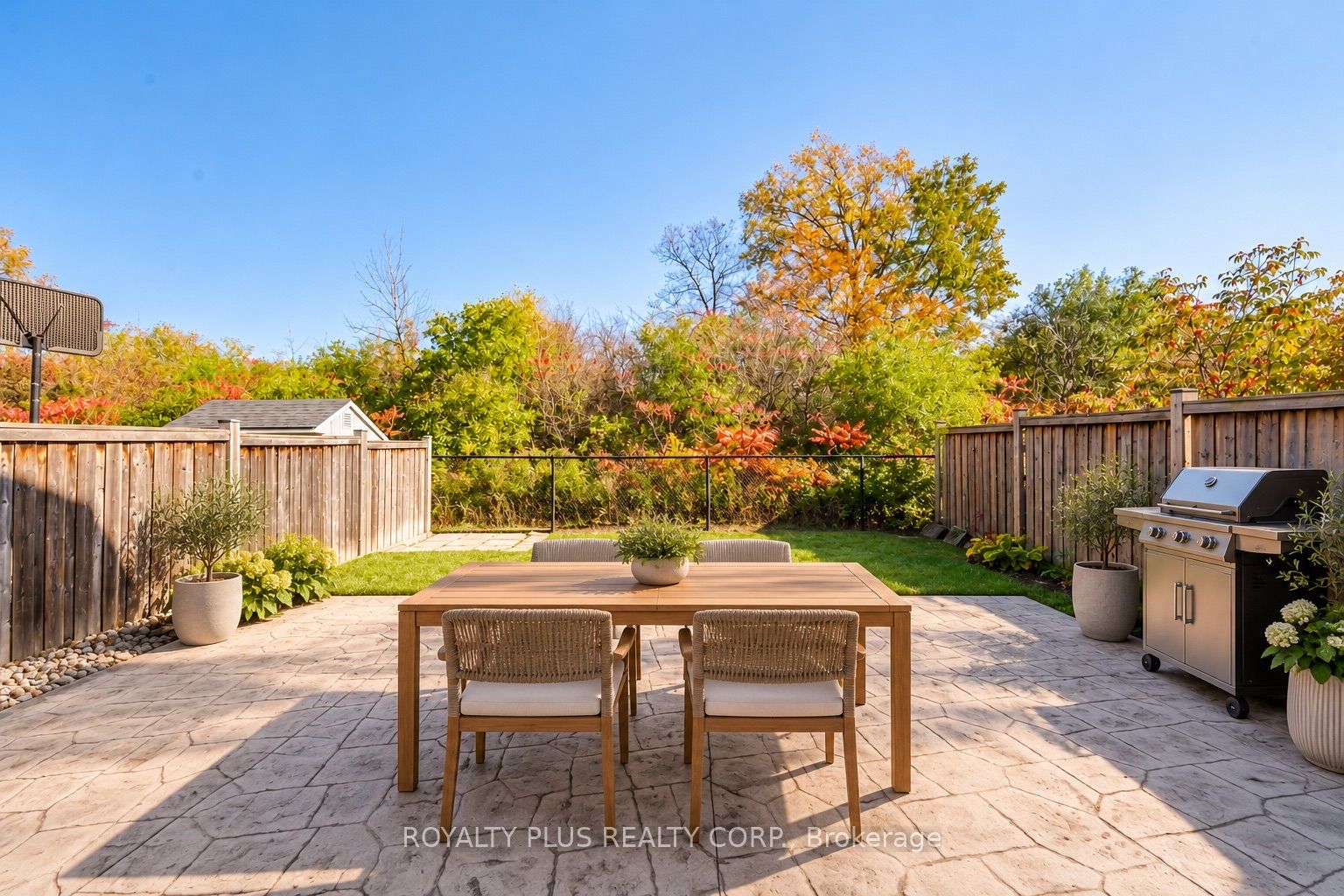 116 Echovalley Drive Property Photo 14