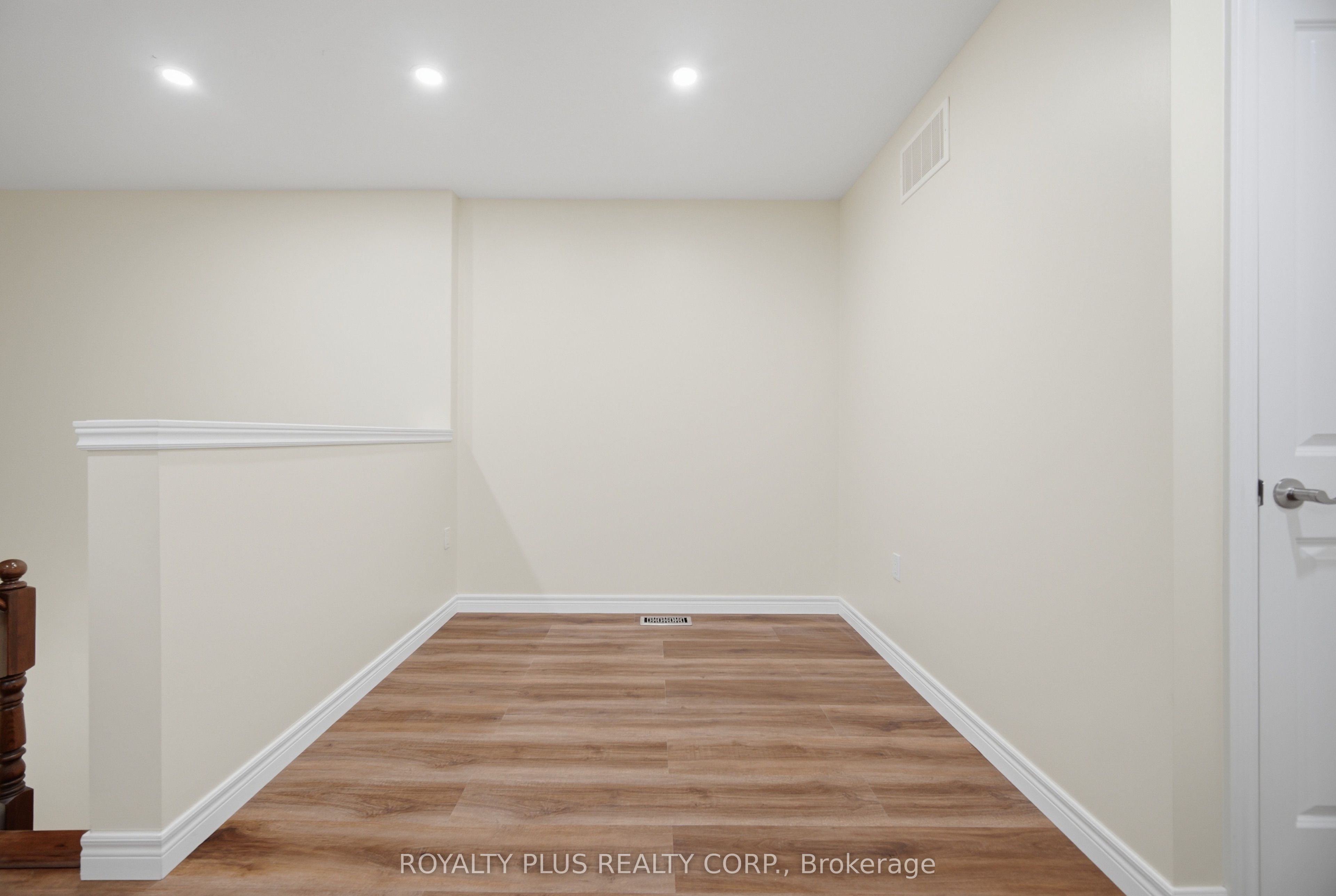 116 Echovalley Drive Property Photo 21