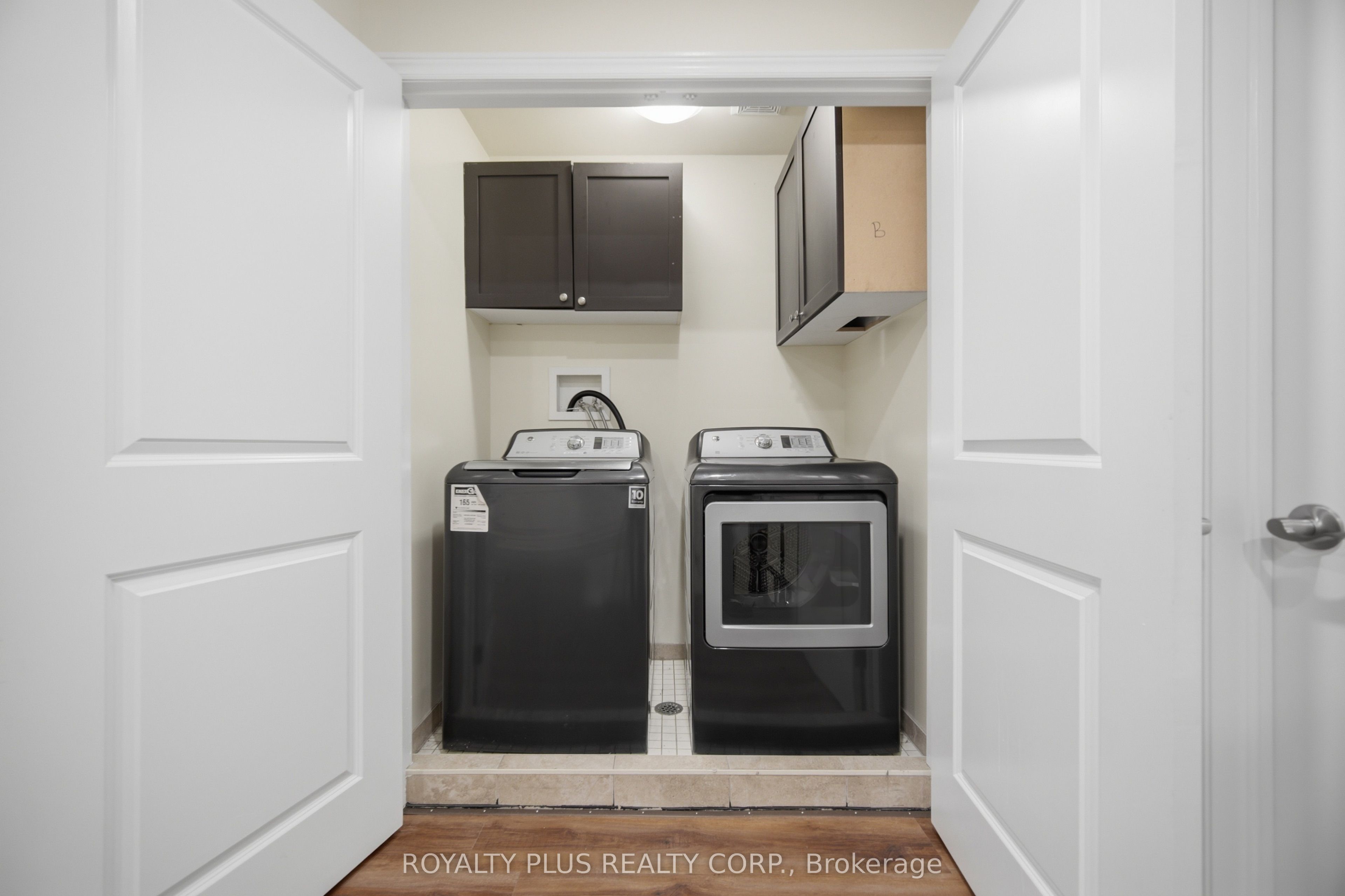 116 Echovalley Drive Property Photo 27