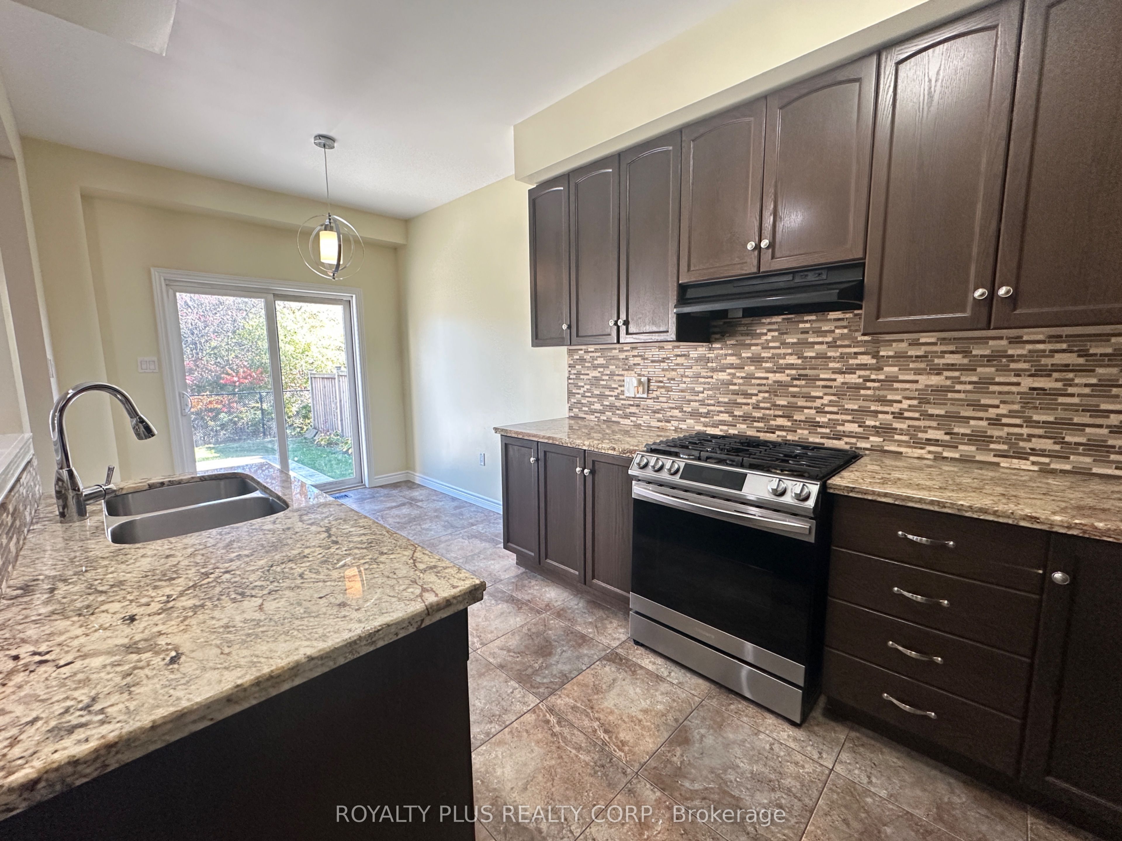 116 Echovalley Drive Property Photo 35