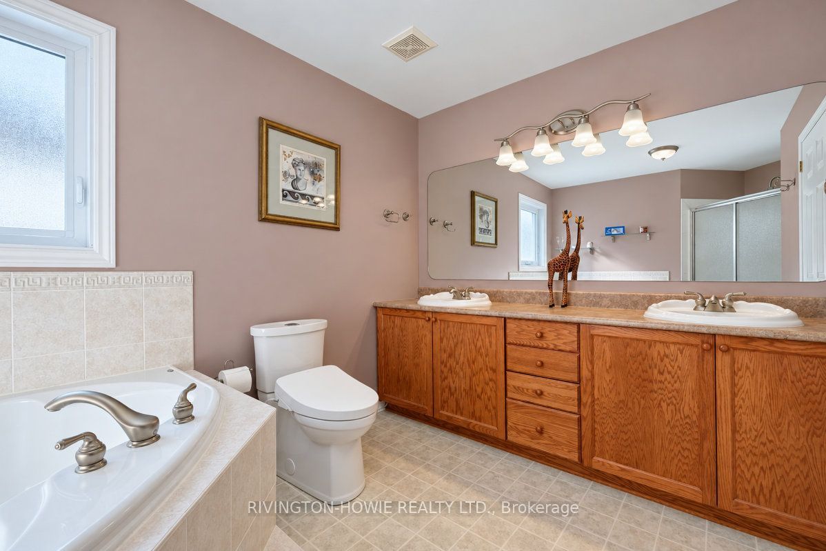 82 Upminster Way Property Photo 31