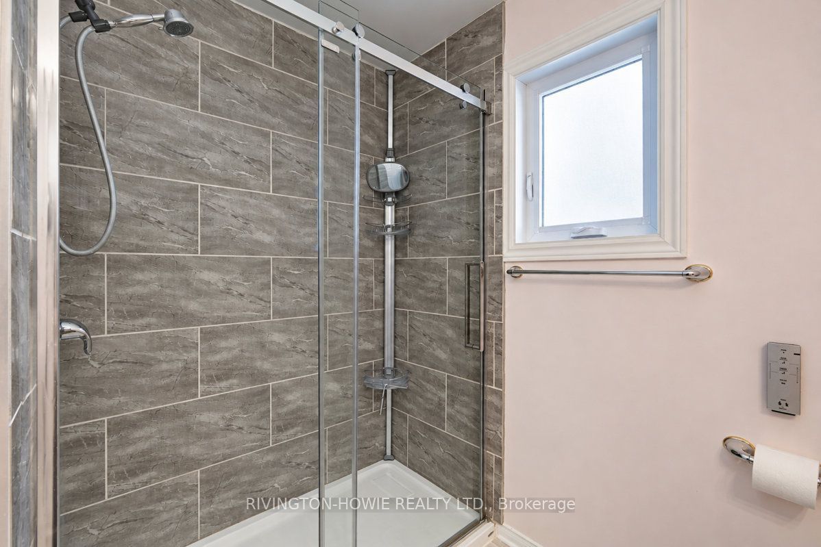 82 Upminster Way Property Photo 38