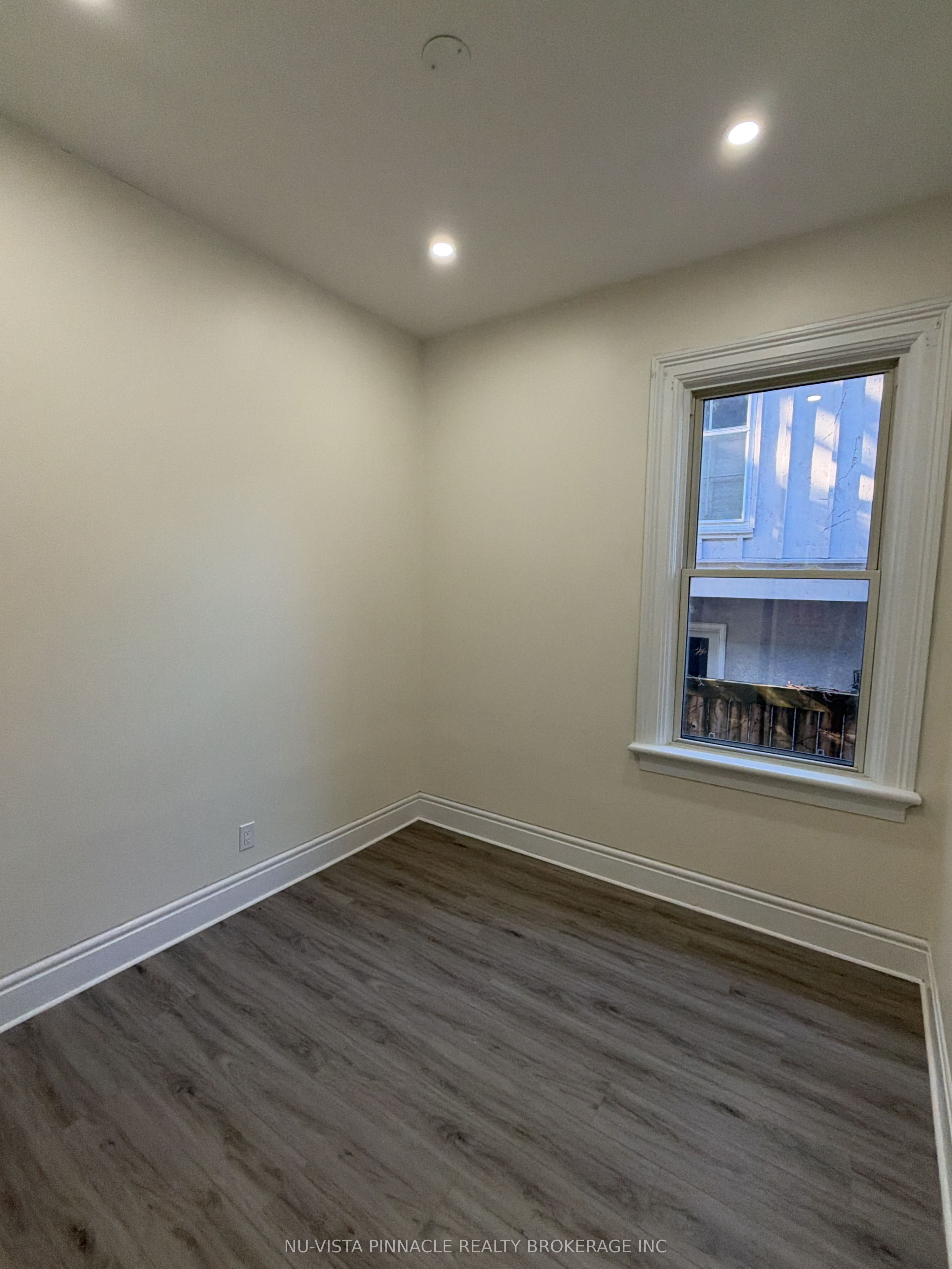 191 Sydenham Street Property Photo 12