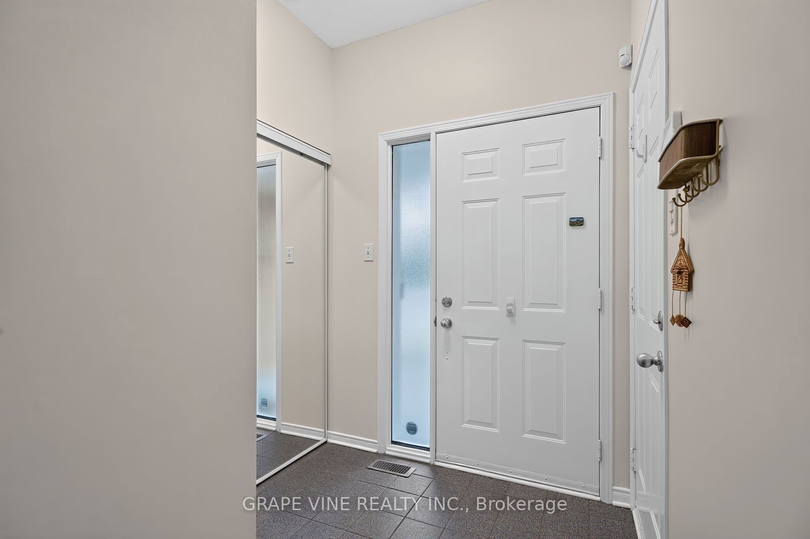 22 Hodgson Court Property Photo 3