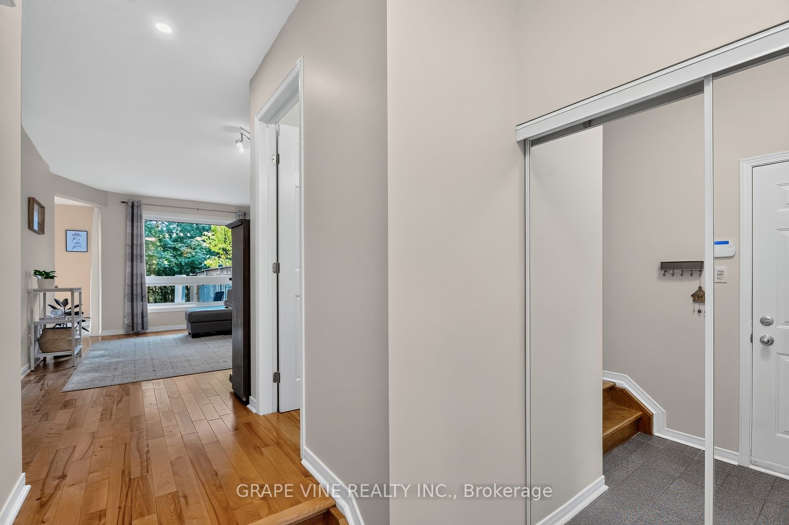 22 Hodgson Court Property Photo 4