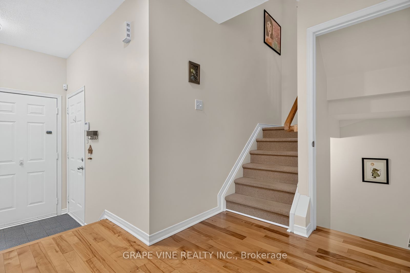22 Hodgson Court Property Photo 16