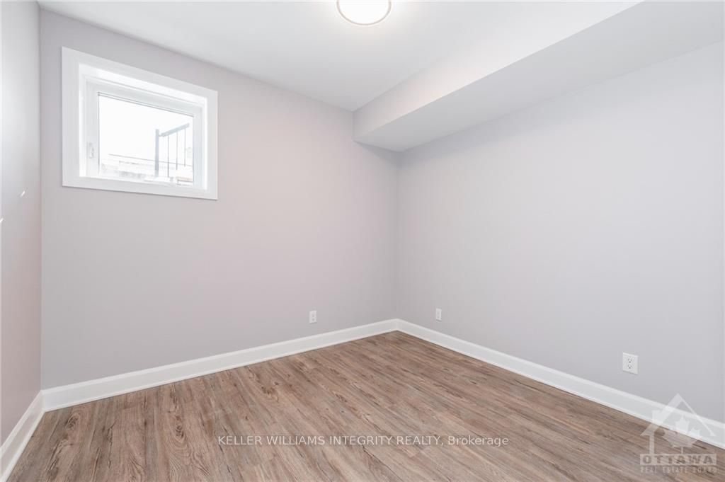 366 Fullerton Avenue B Property Photo 17