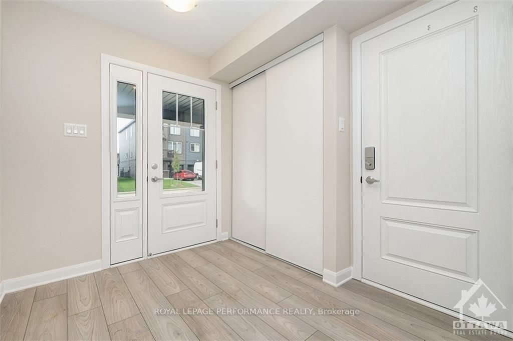 514 Clemency Crescent Property Photo 2