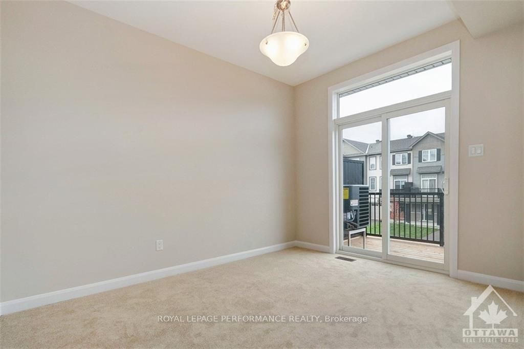 514 Clemency Crescent Property Photo 6