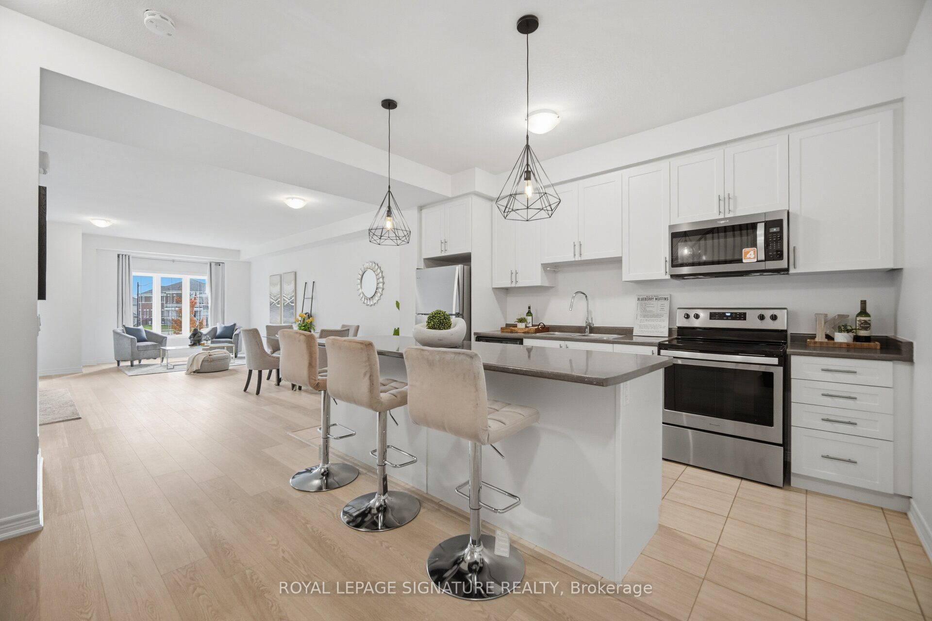 1 Ridgeside Lane Property Photo 12
