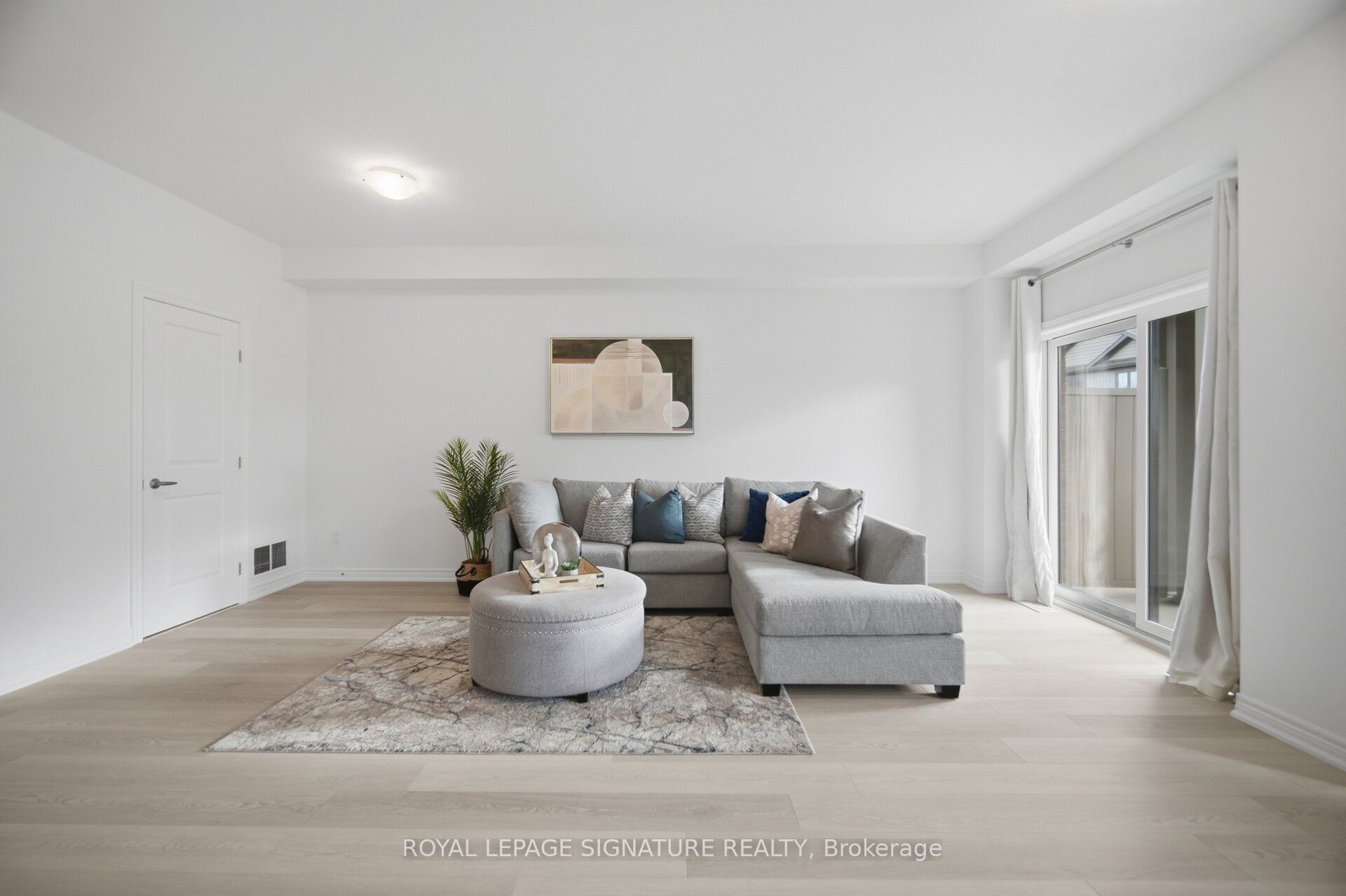 1 Ridgeside Lane Property Photo 17
