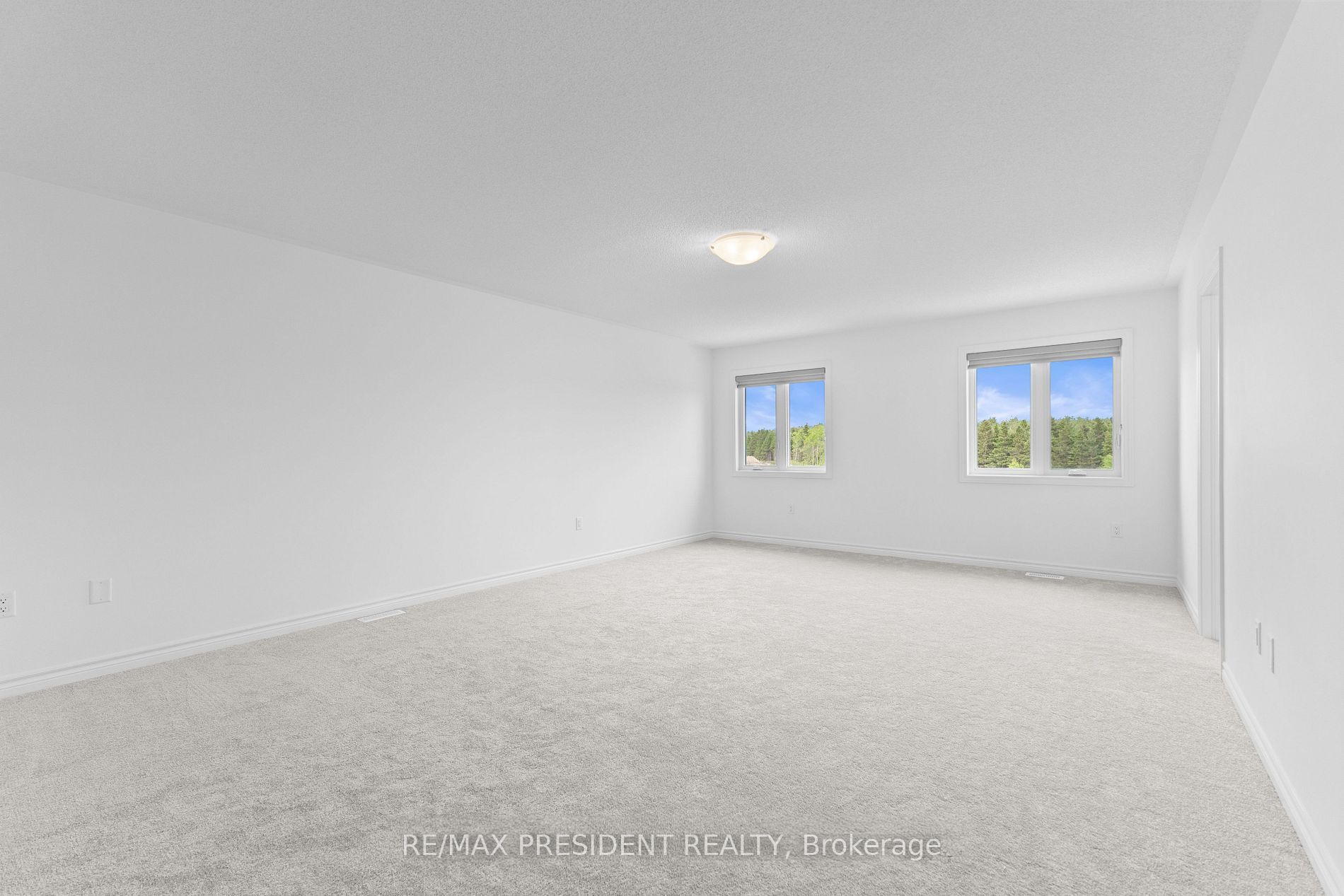 335 Russell Street Property Photo 15
