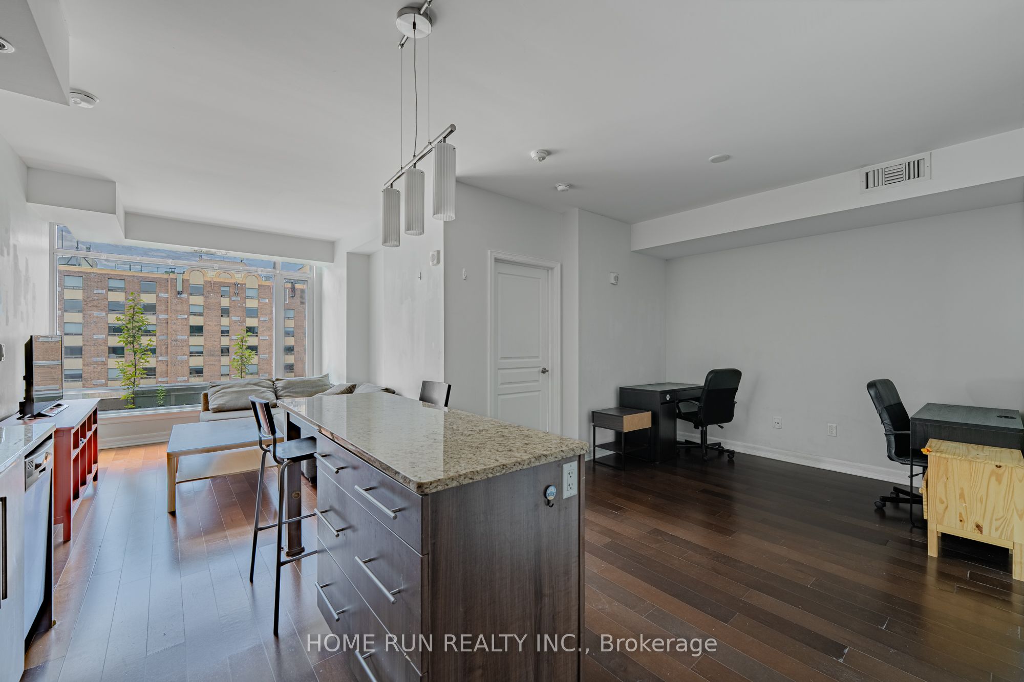 238 Besserer Street 1407 Property Photo 23