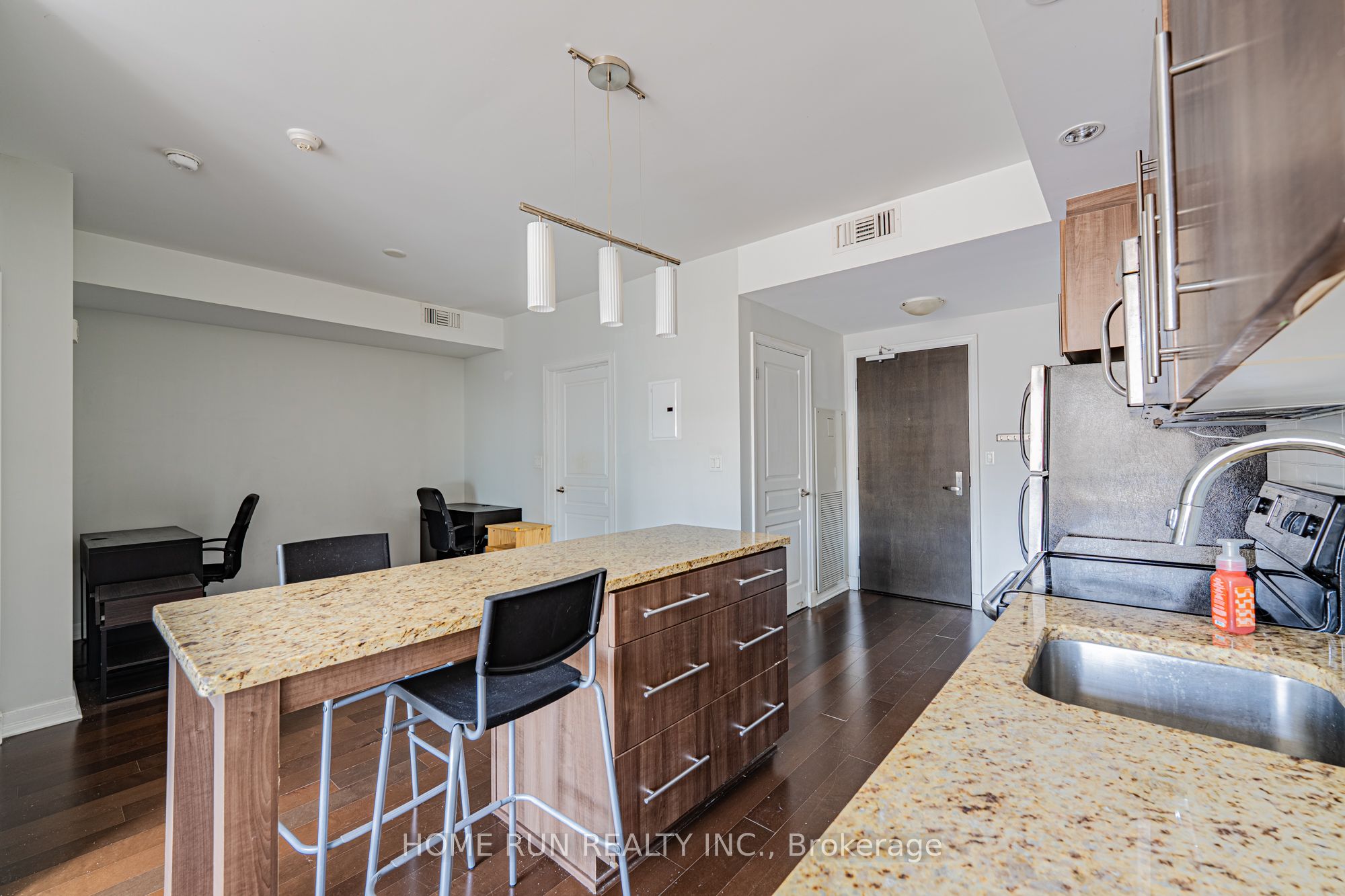 238 Besserer Street 1407 Property Photo 29