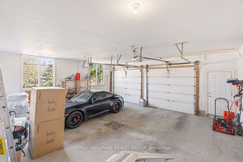 5 Oriole Drive Property Photo 6