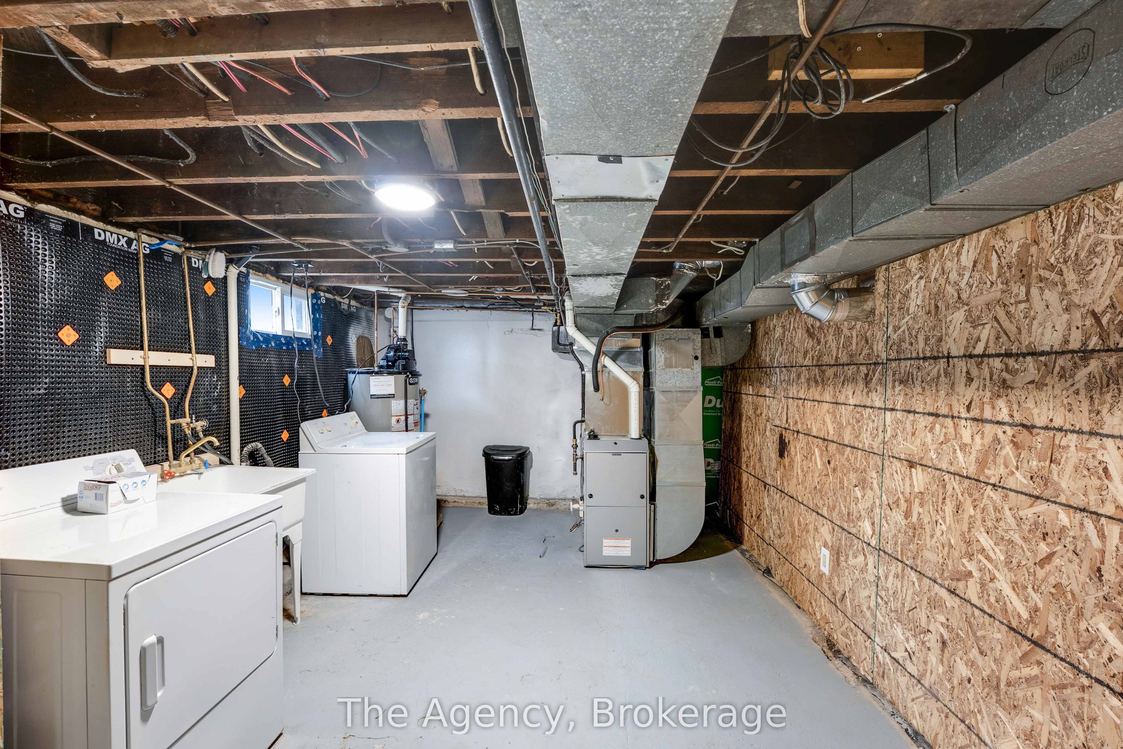 6499 Thorold Stone Road Property Photo 31
