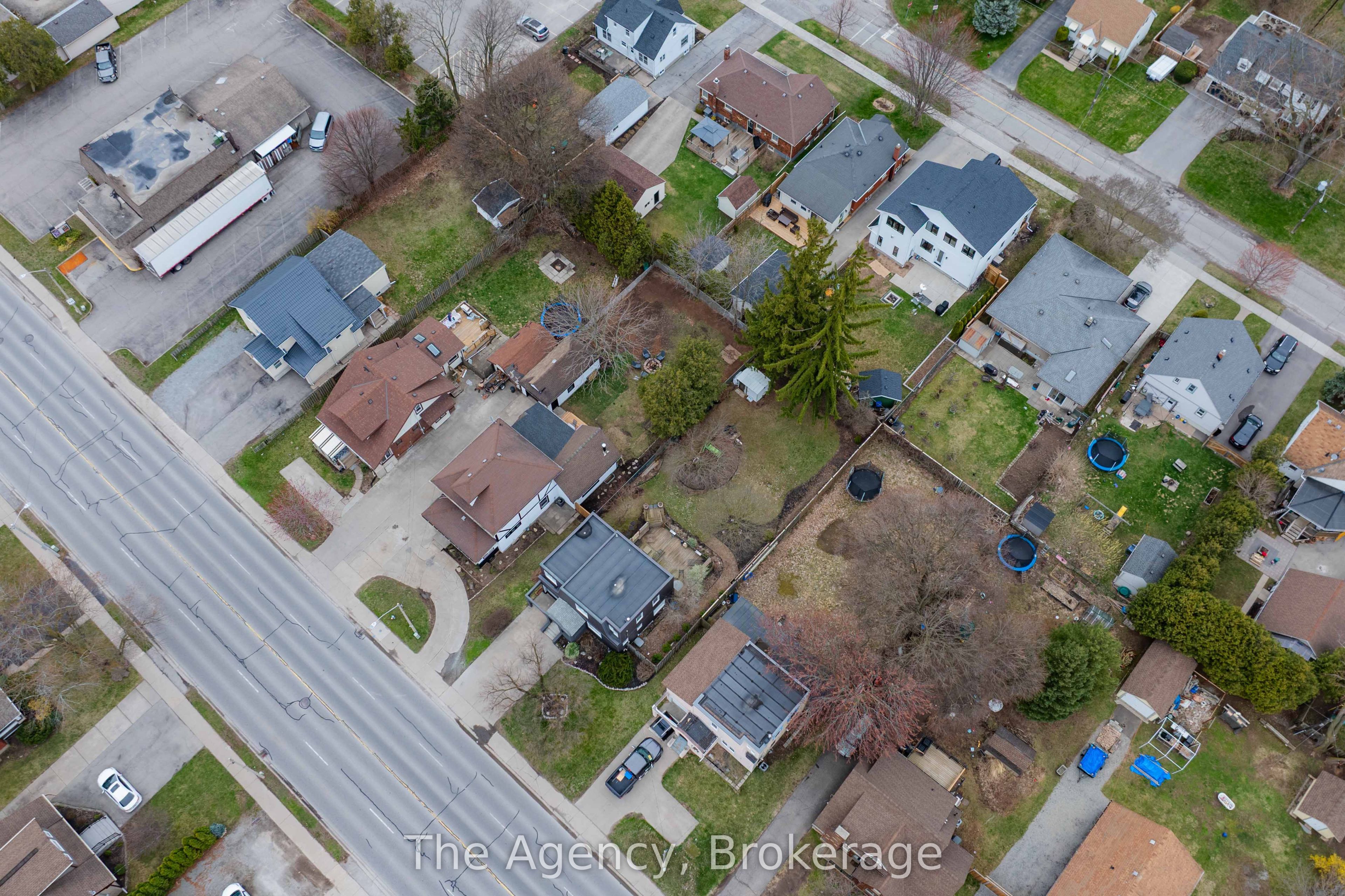 6499 Thorold Stone Road Property Photo 38
