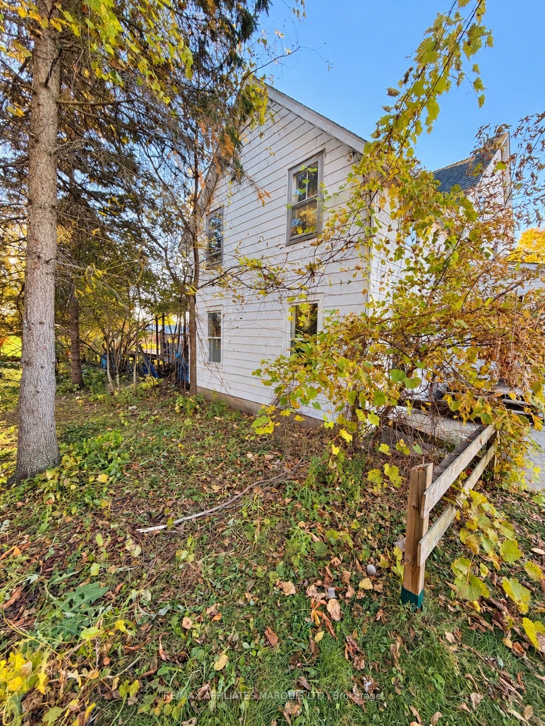 32 High Street Property Photo 3