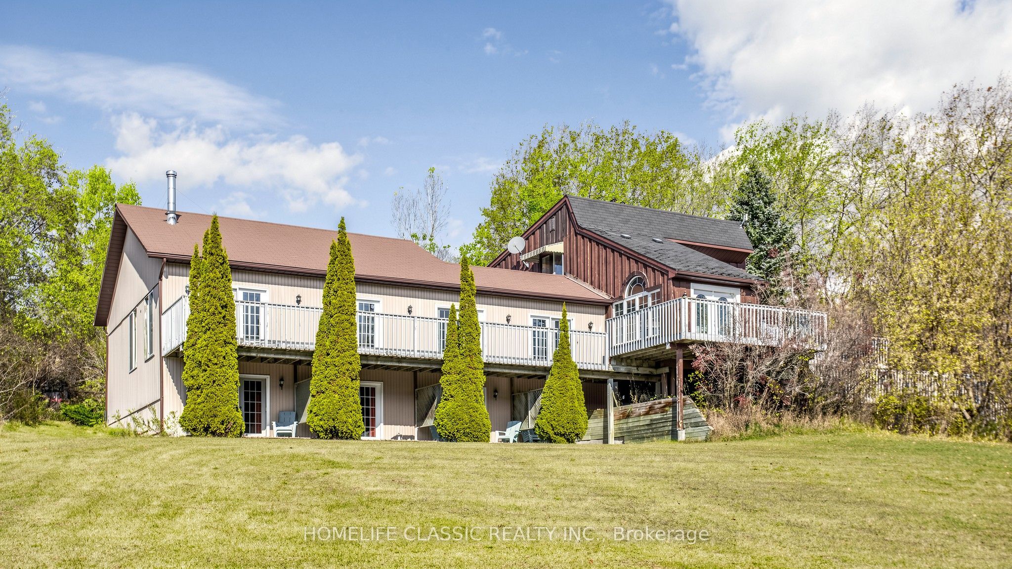 448 Old Wooler Road Property Photo 1