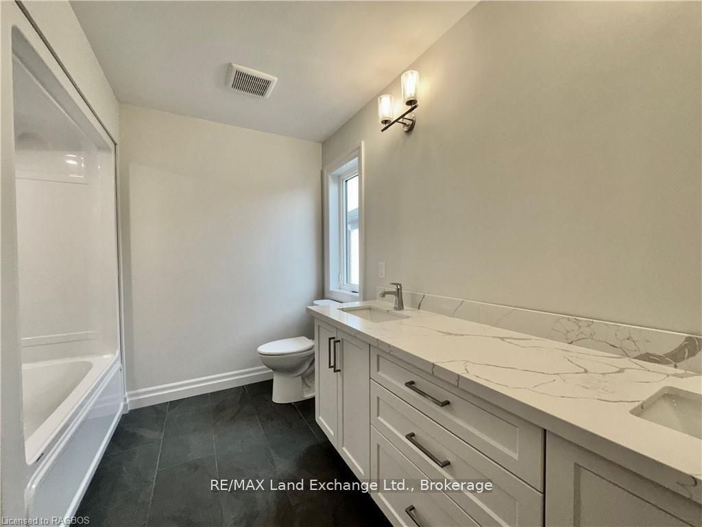 110 Inverness Street N Property Photo 11