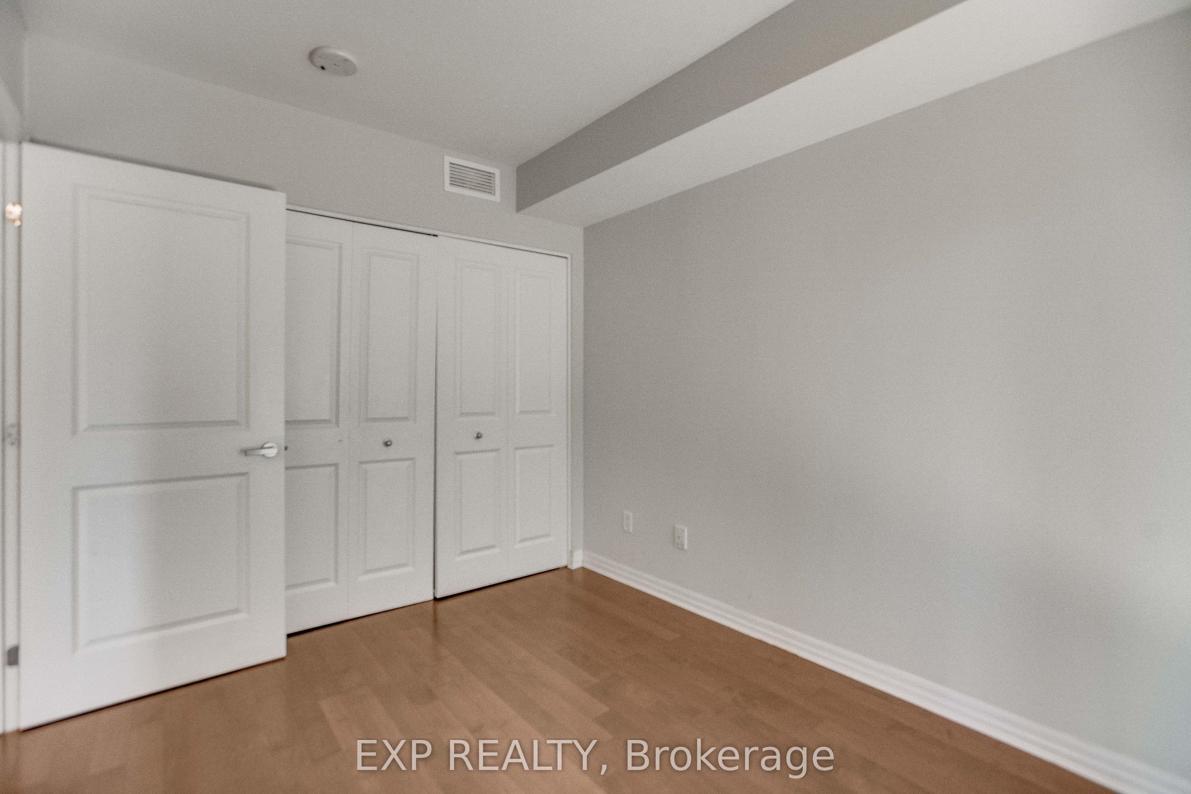 195 Besserer Street 405 Property Photo 16