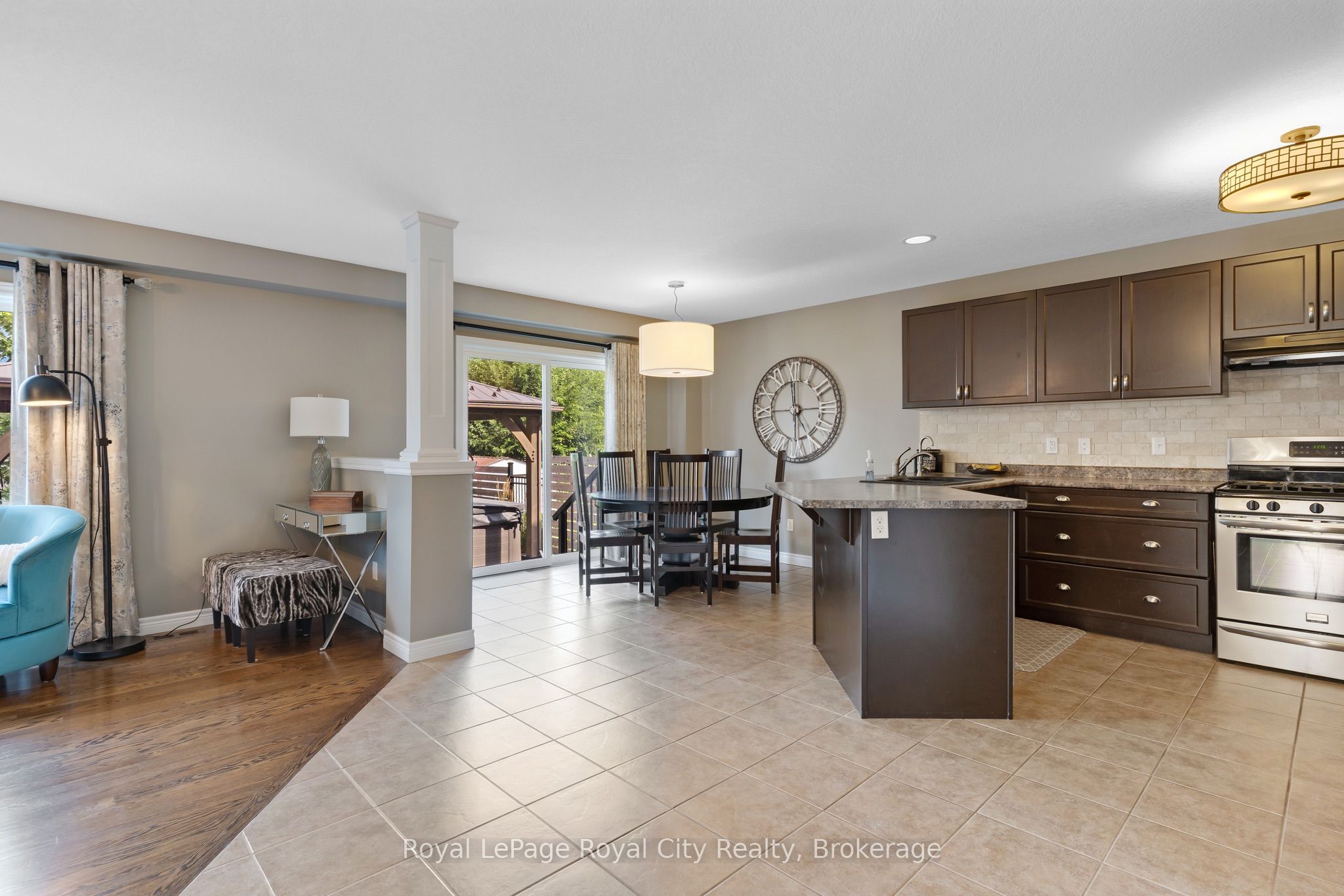 96 Timber Creek Crescent Property Photo 12