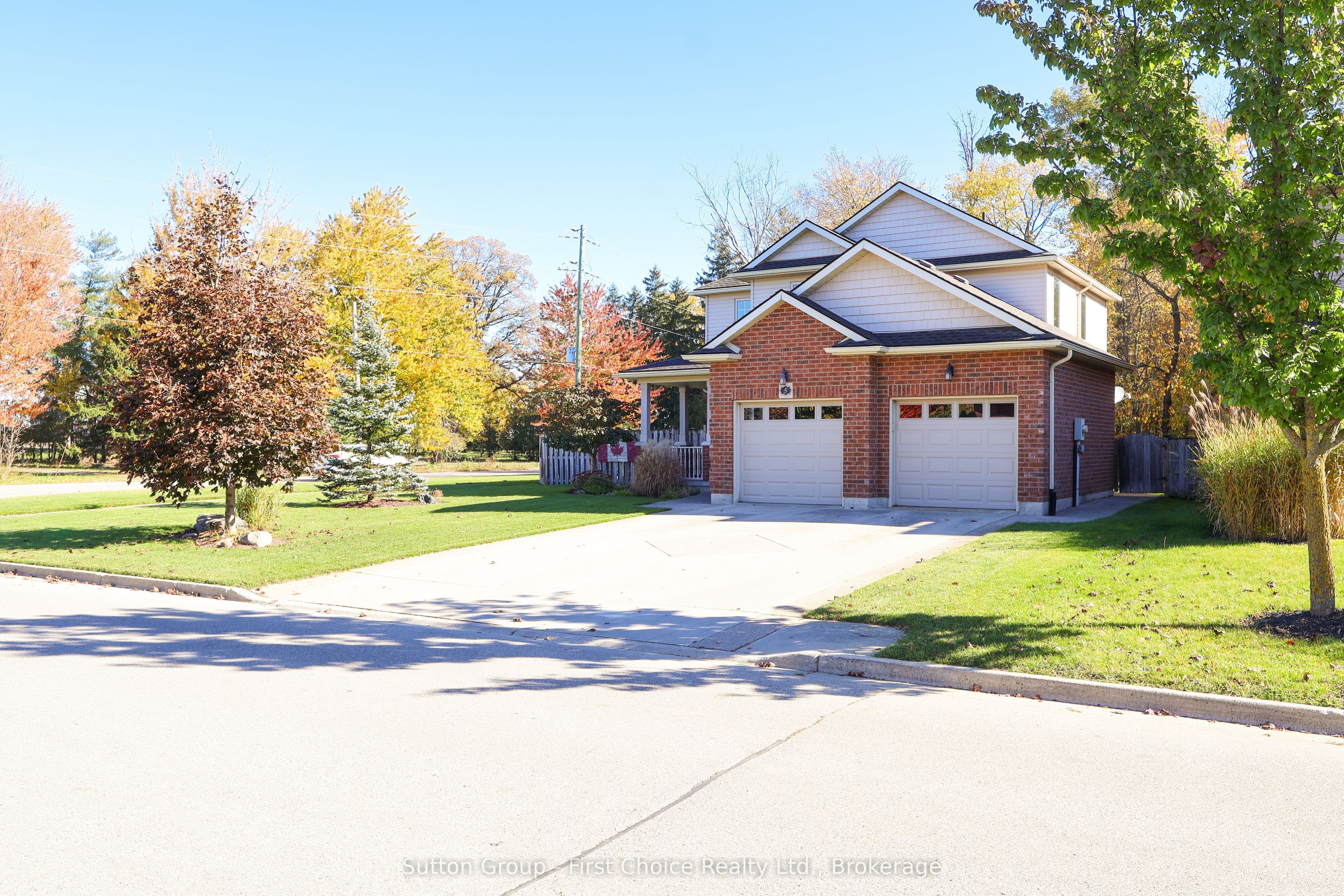 5 Fairfield Drive Property Photo 3