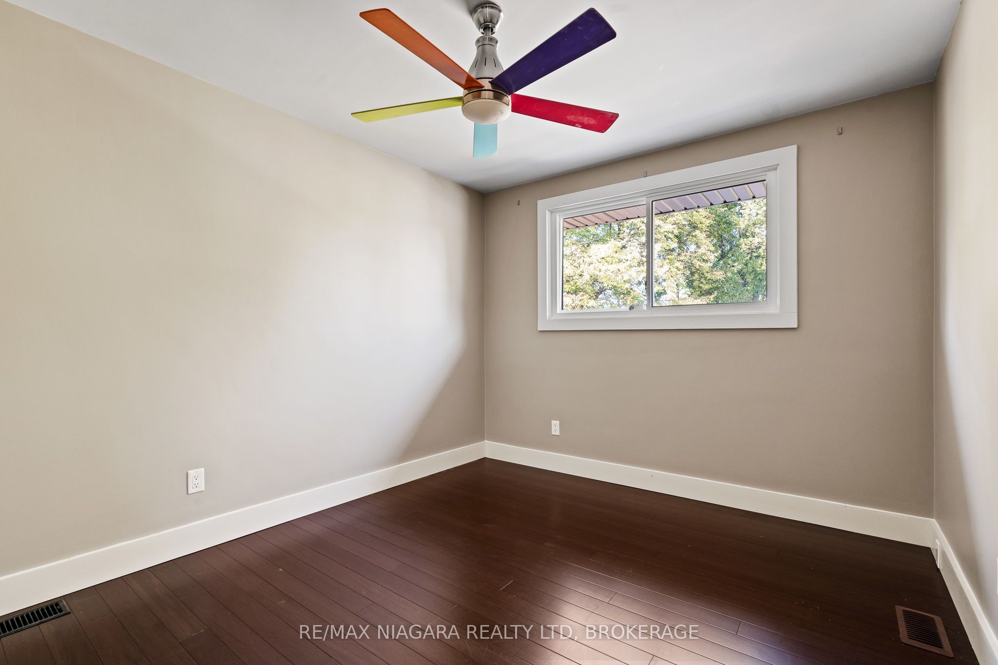 6524 Glengate Street Property Photo 25