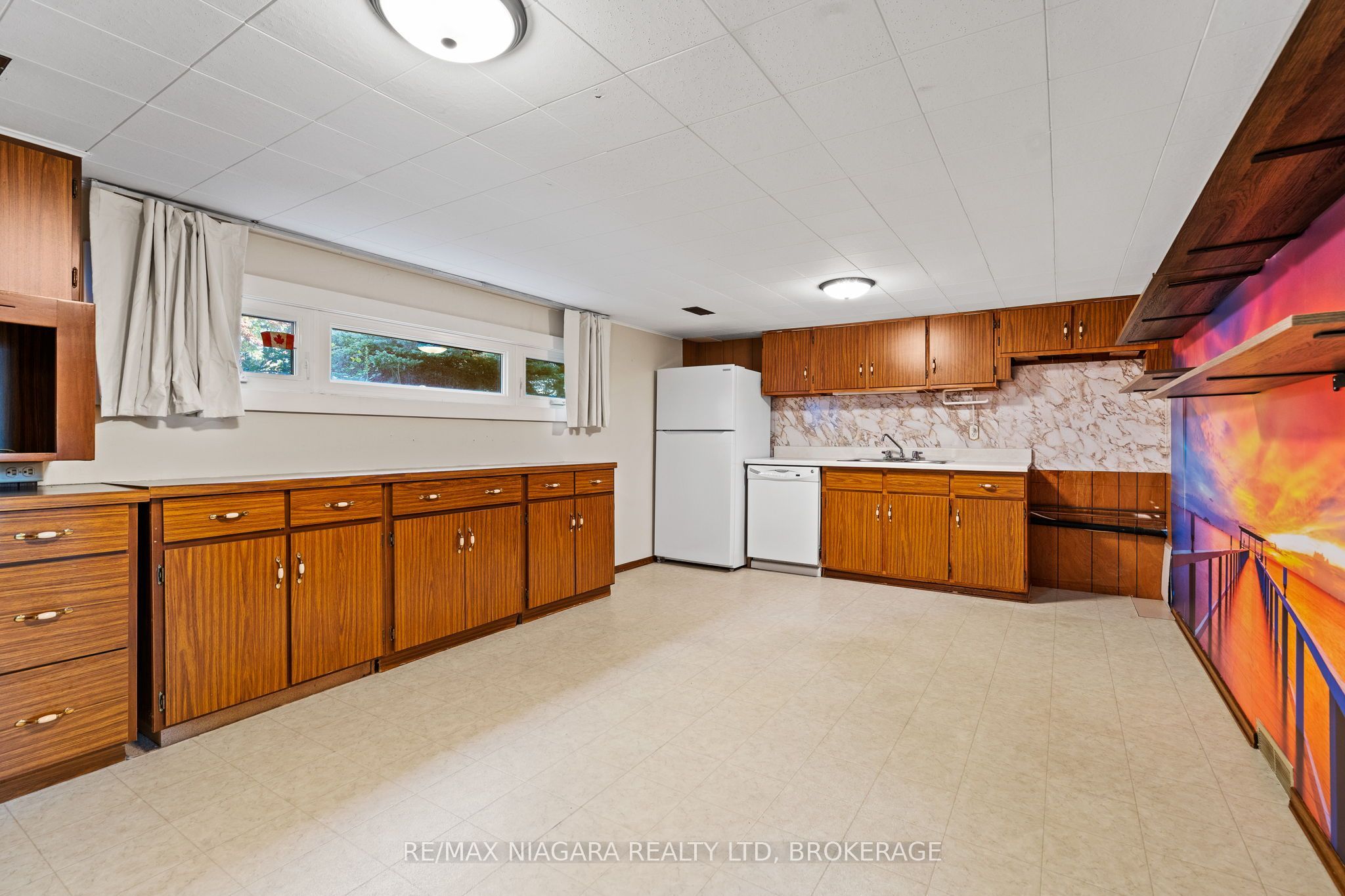 6524 Glengate Street Property Photo 30