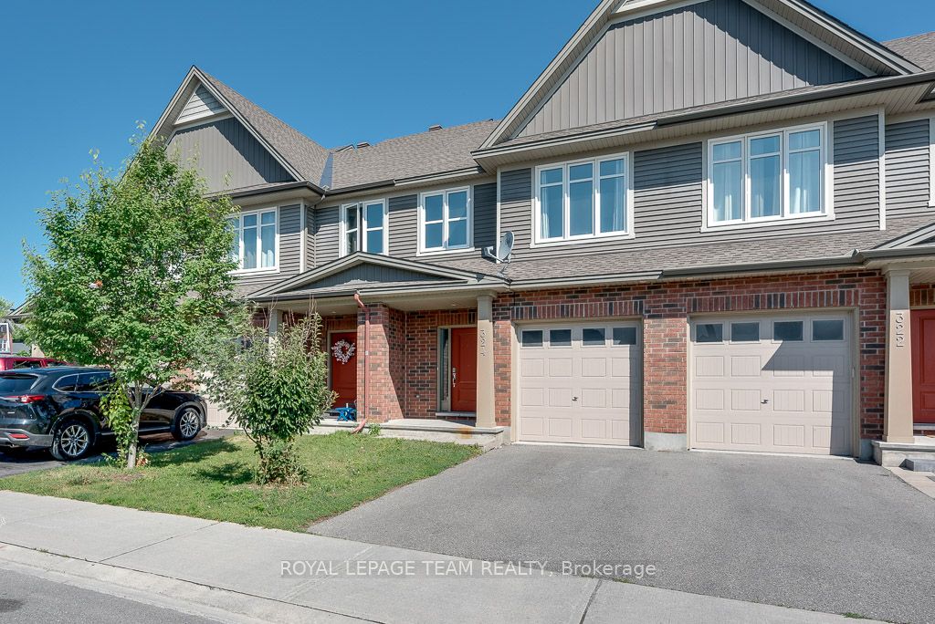324 Fergus Crescent Property Photo 42
