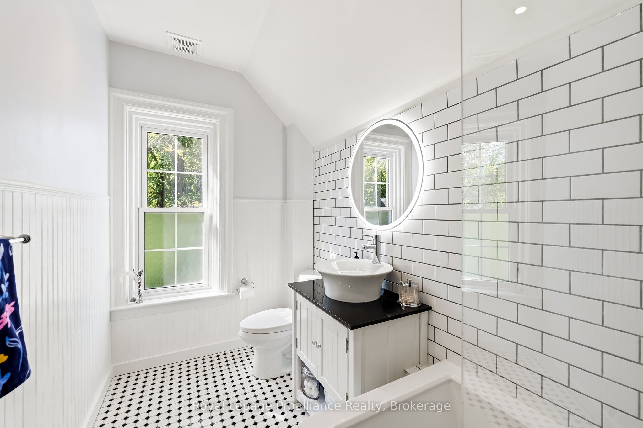 65 Prince Edward Street Property Photo 32