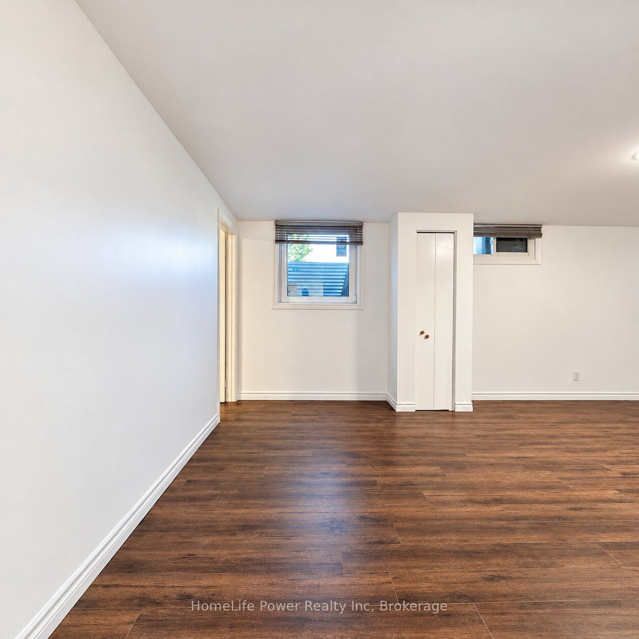 69 Tupper Crescent # Lower Property Photo 4