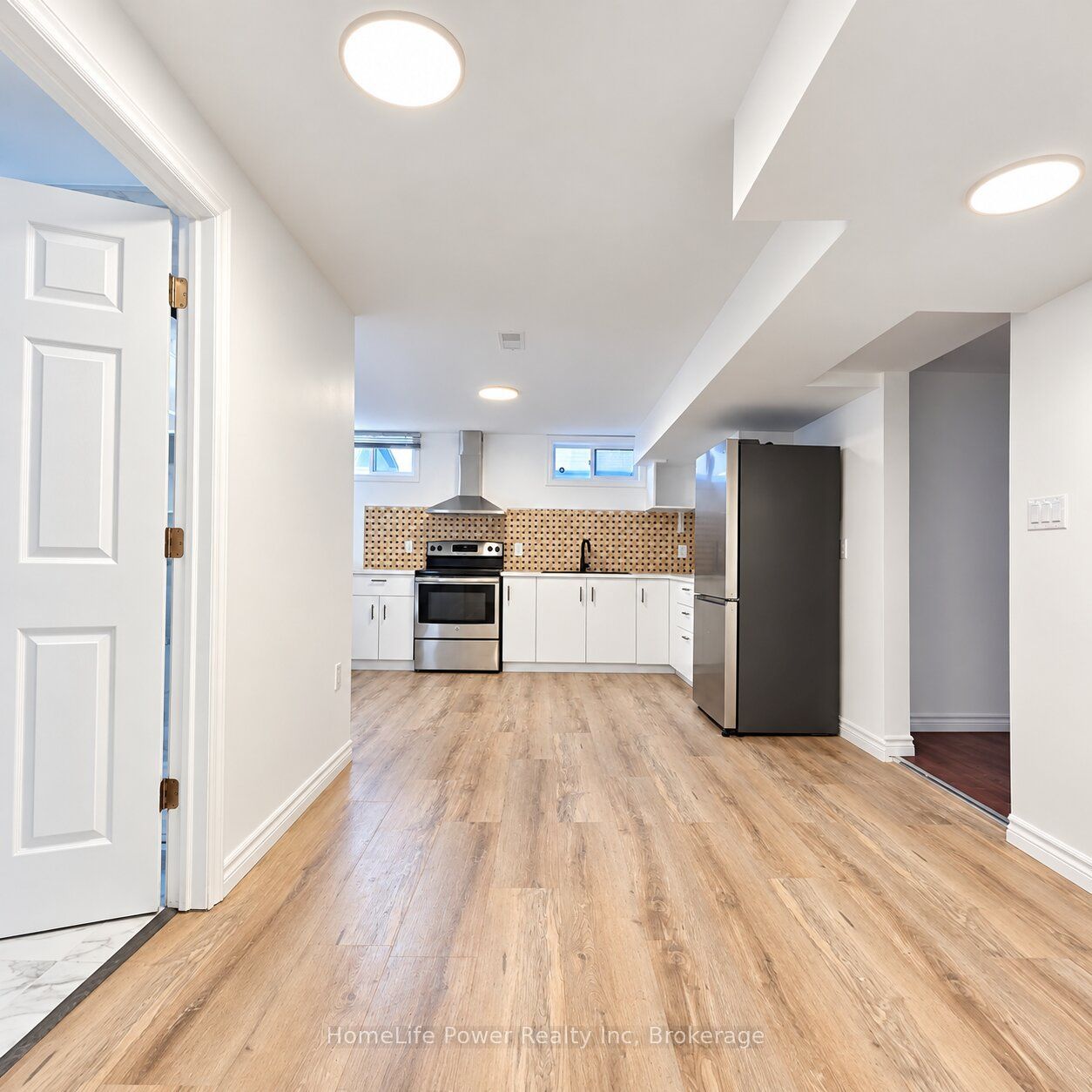 69 Tupper Crescent # Lower Property Photo 10