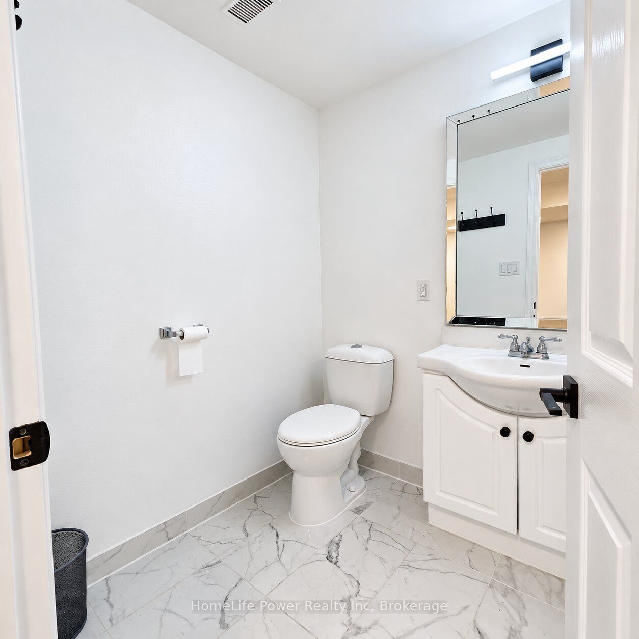 69 Tupper Crescent # Lower Property Photo 11