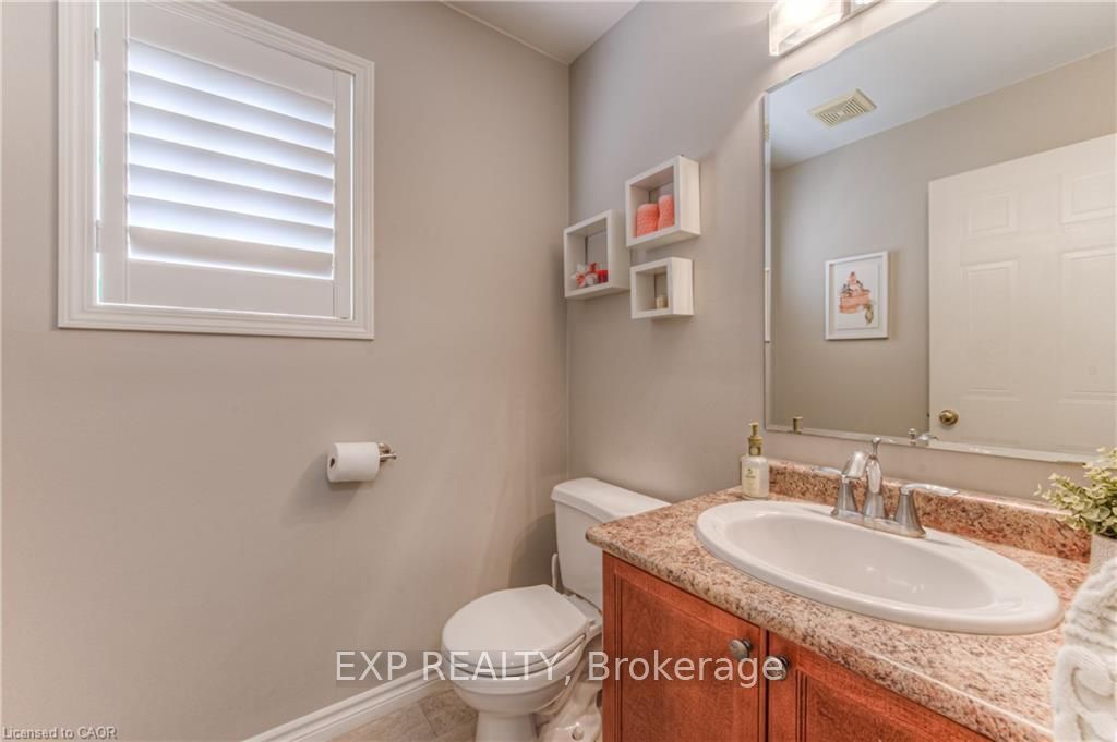 308 Colton Circle Upper Level Property Photo 4