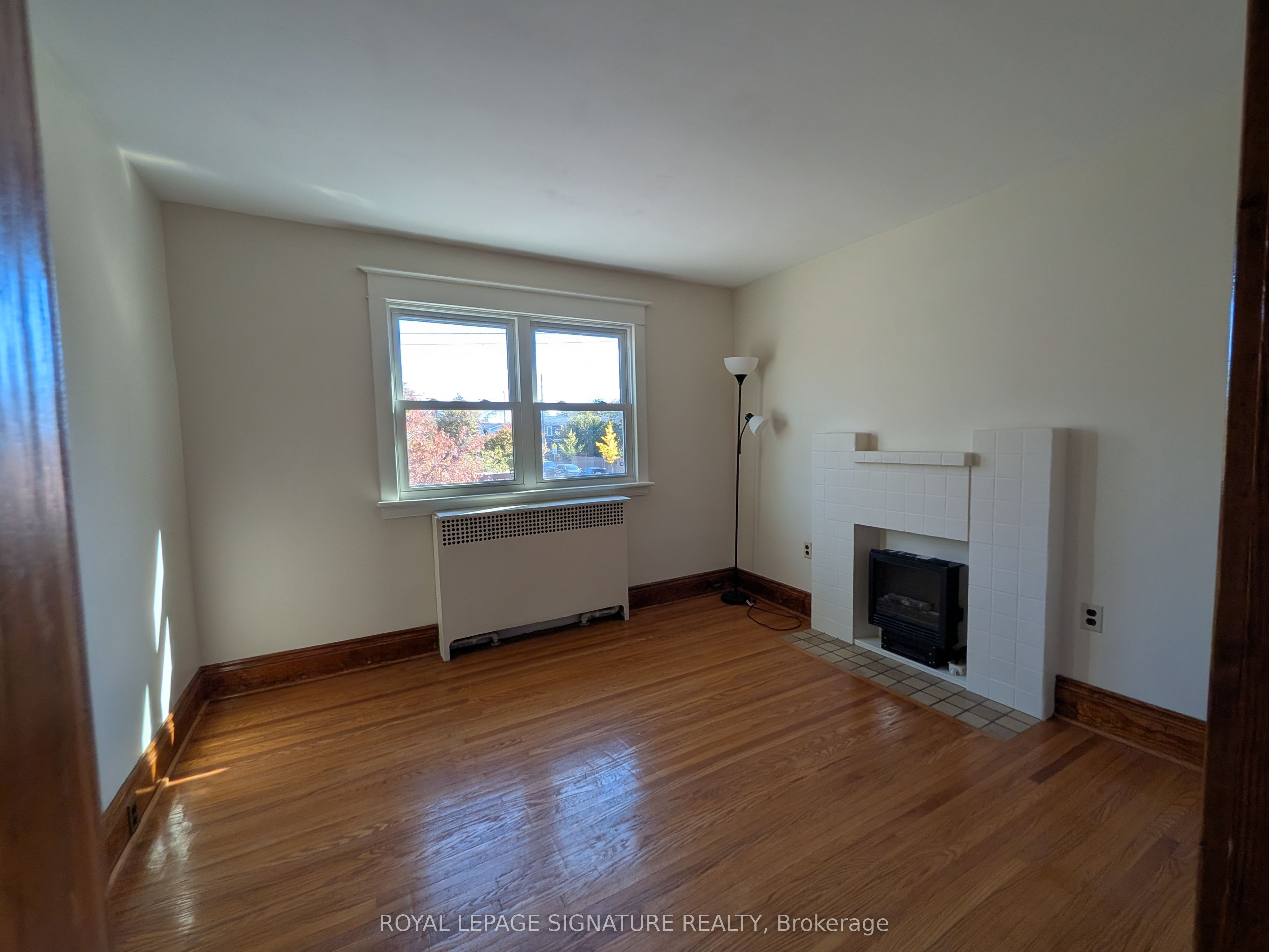 156 Park Row S 2 Property Photo 2