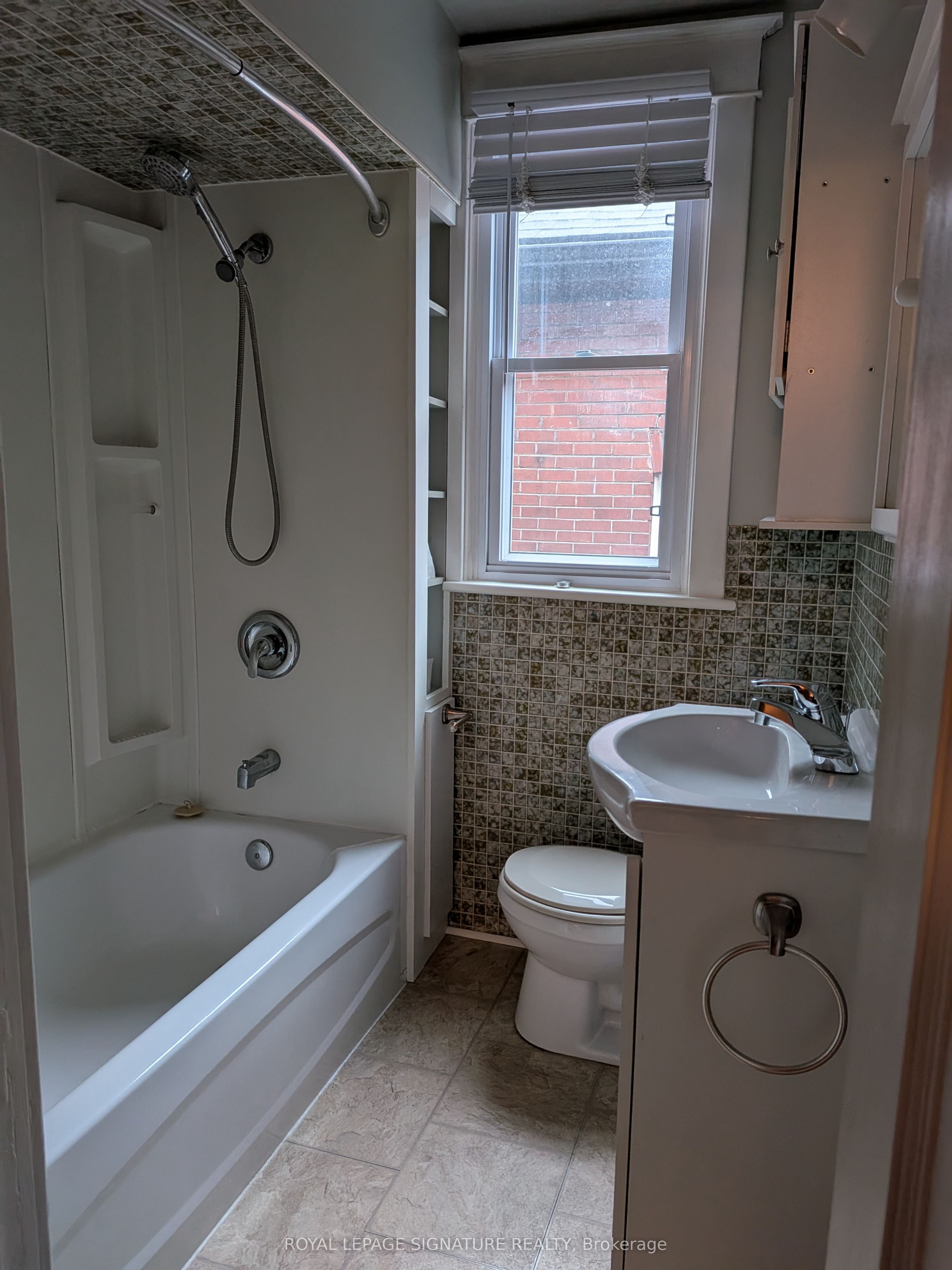 156 Park Row S 2 Property Photo 6