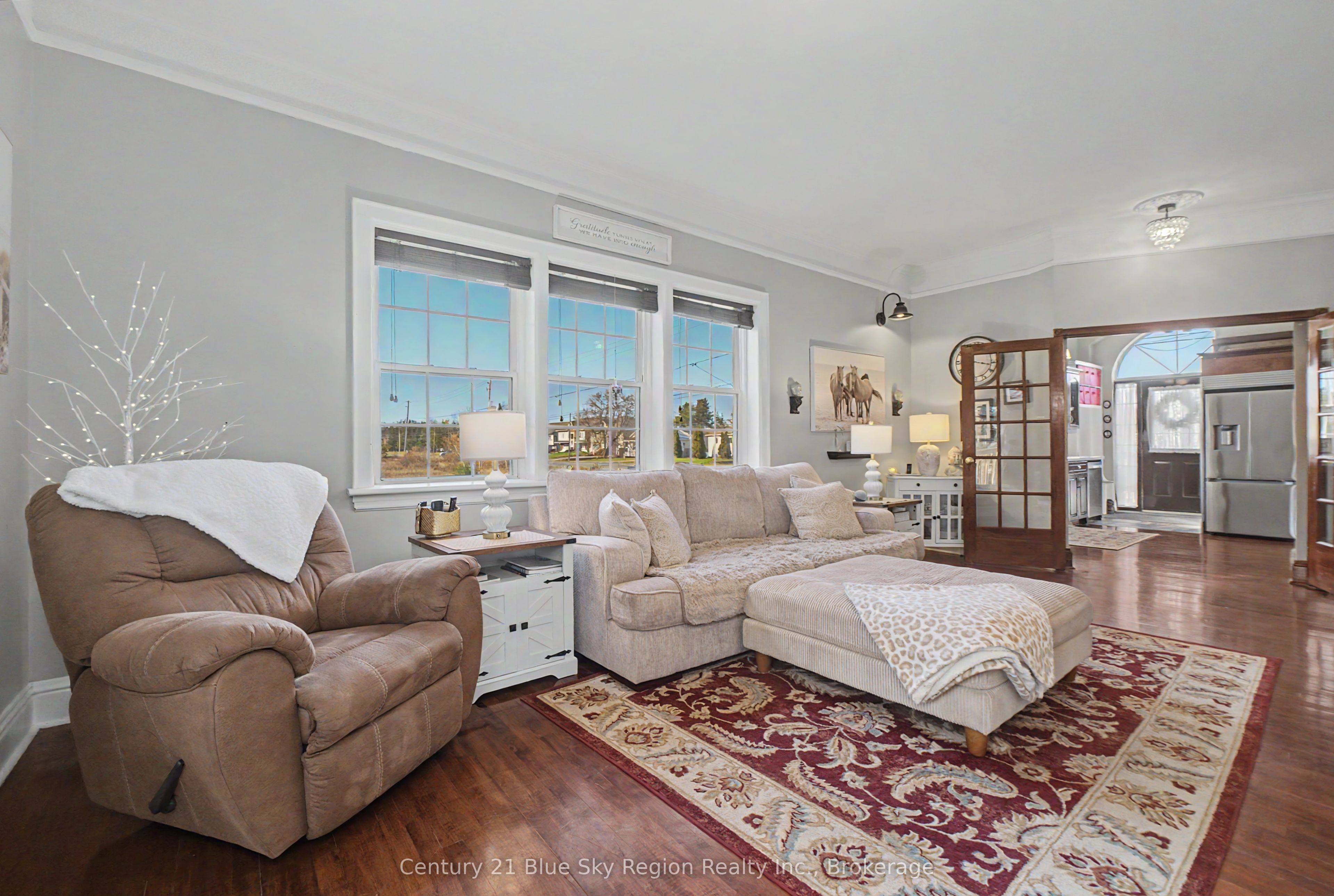 1365 Main Street Property Photo 15