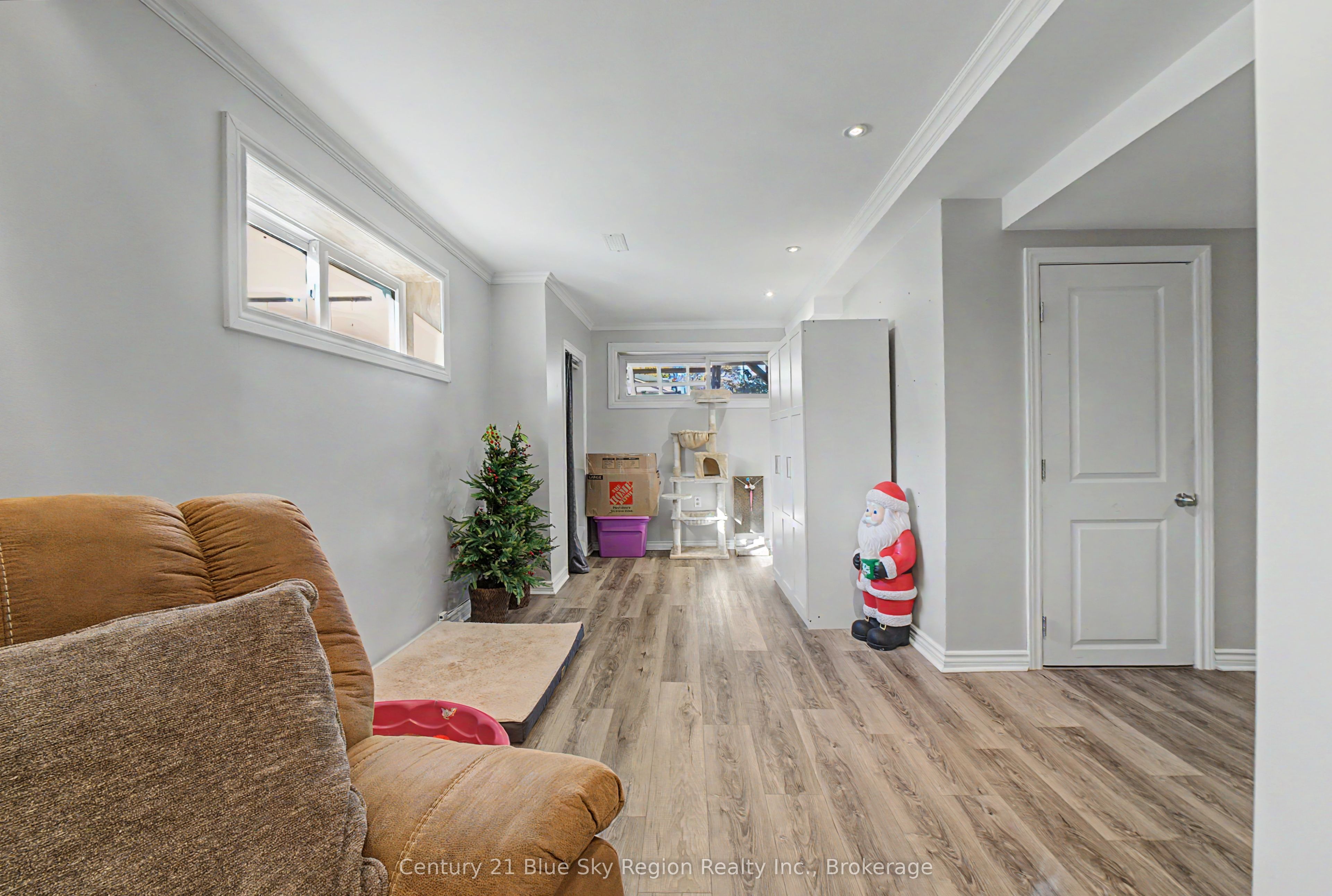1365 Main Street Property Photo 34