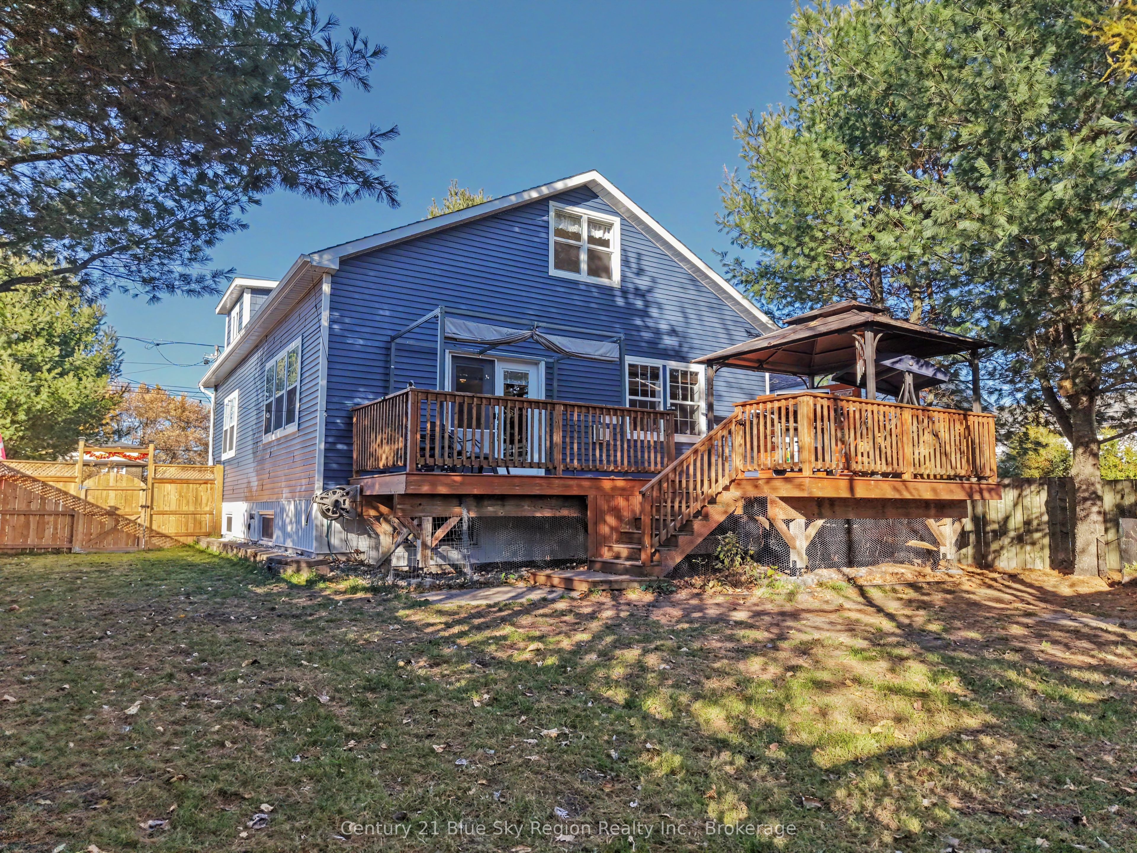 1365 Main Street Property Photo 40