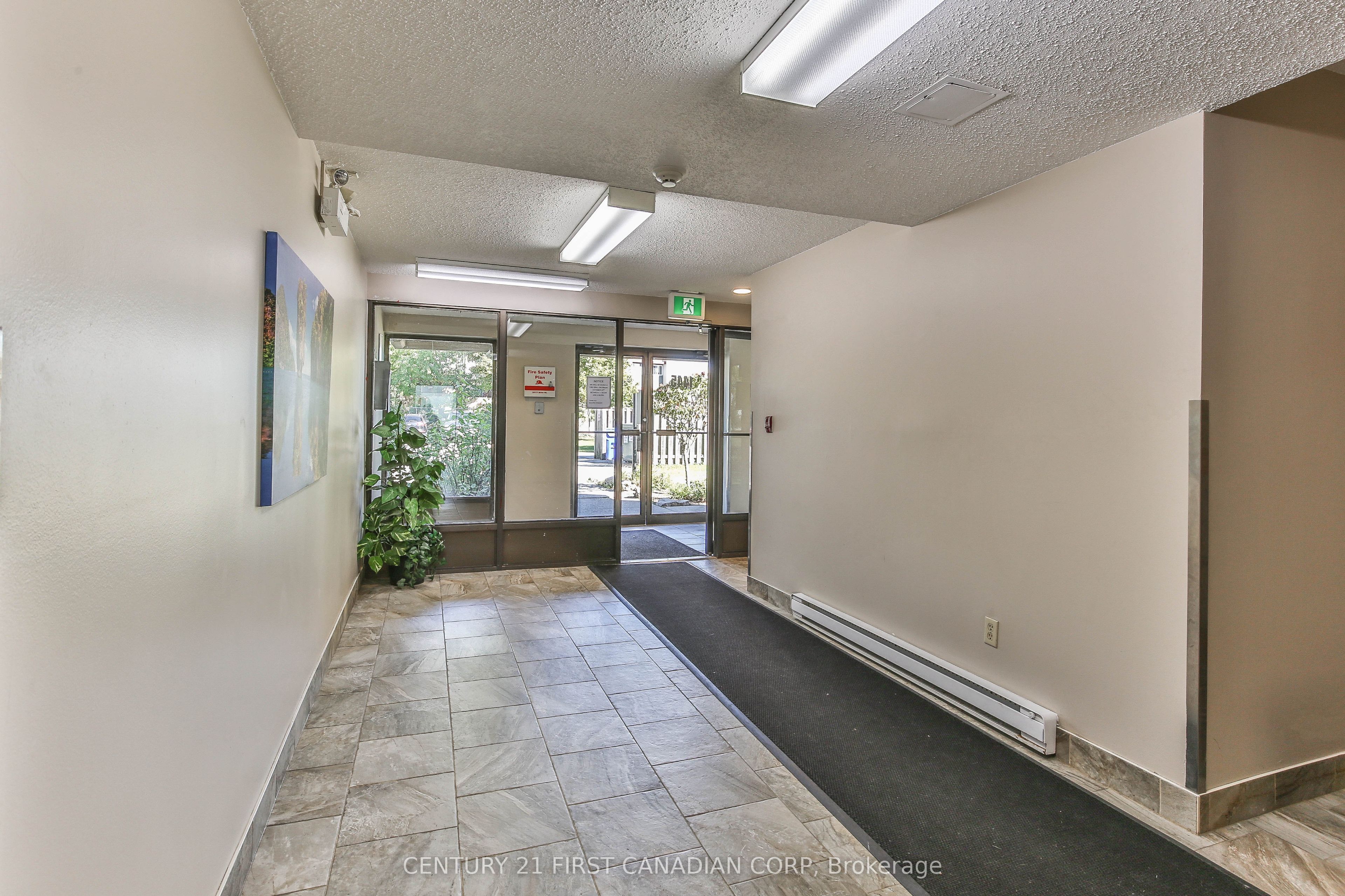1445 Huron Street 207 Property Photo 3