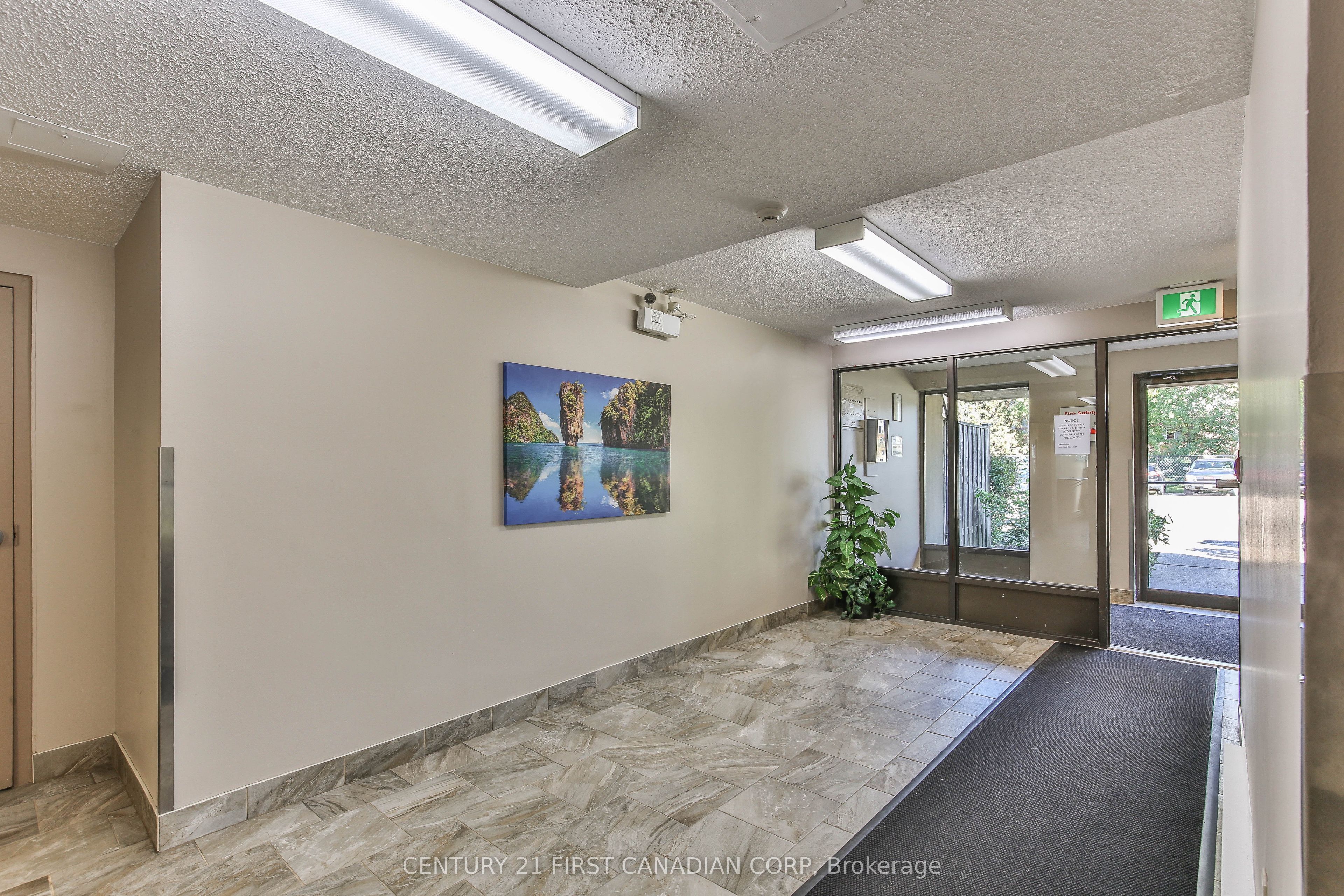 1445 Huron Street 207 Property Photo 4