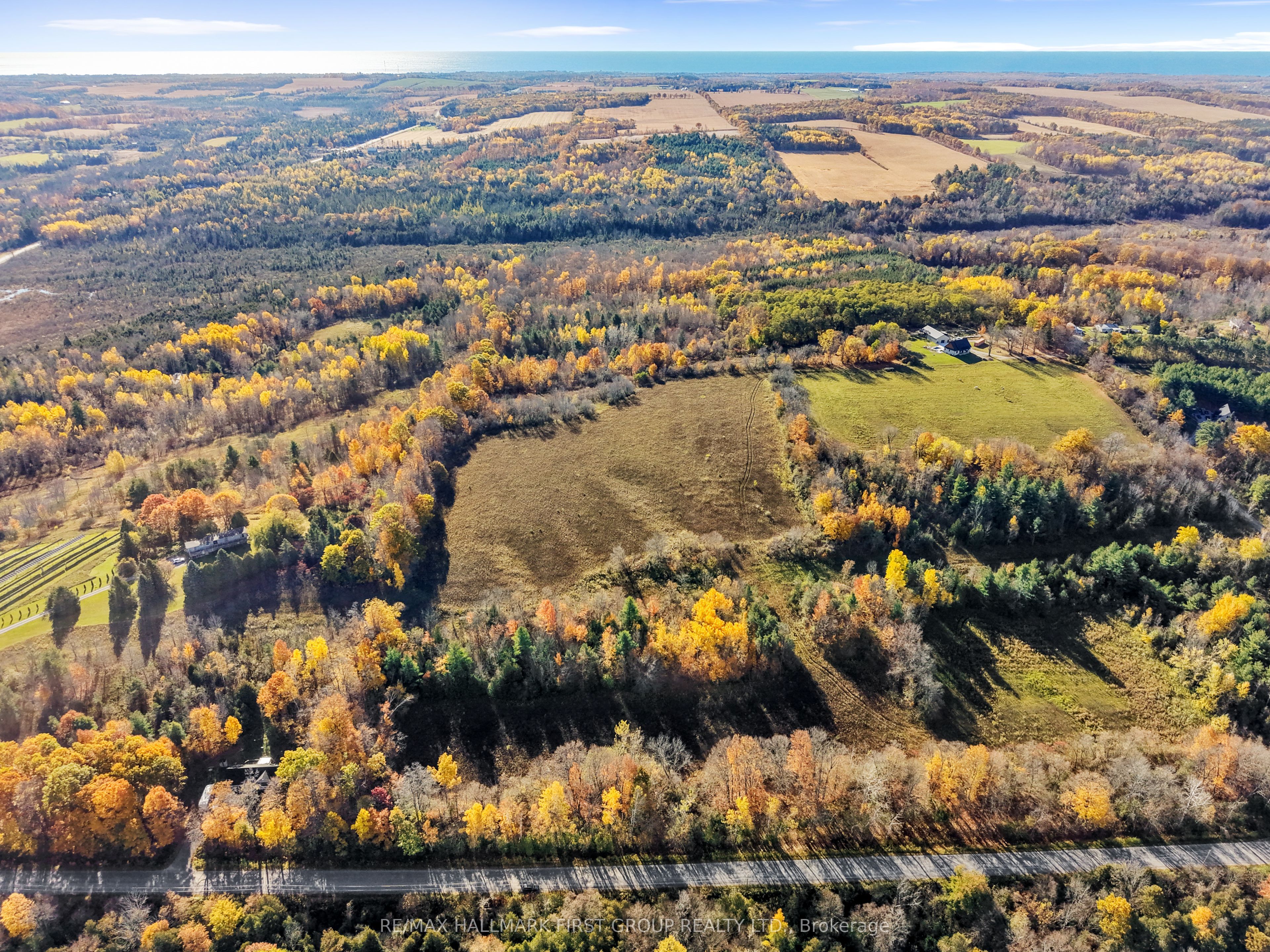 A Pipeline Road Property Photo 4