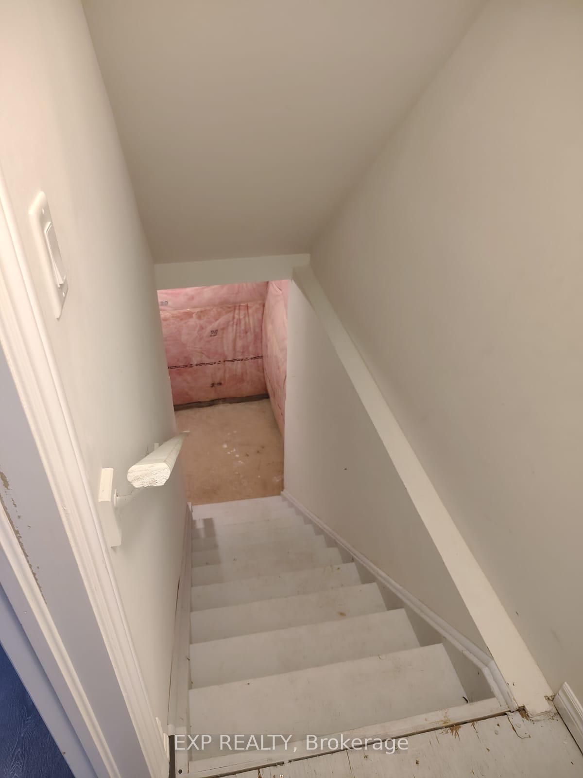 317 Forks Road E Property Photo 17