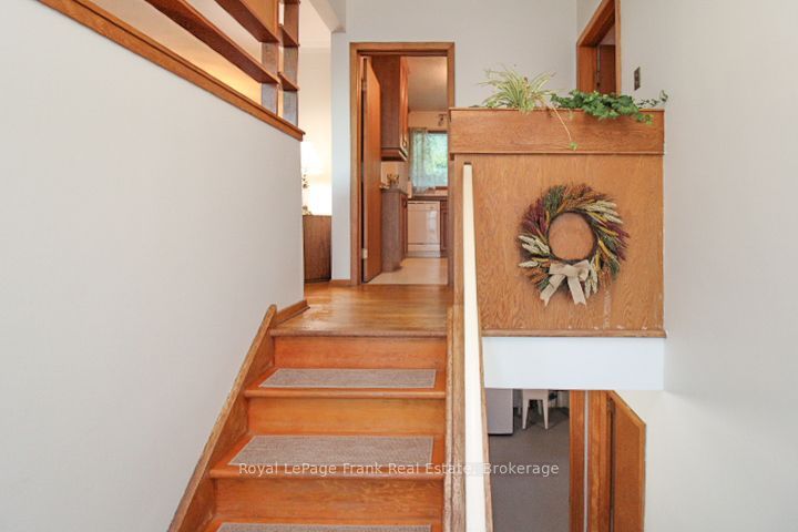 1293 Edmison Drive Property Photo 3