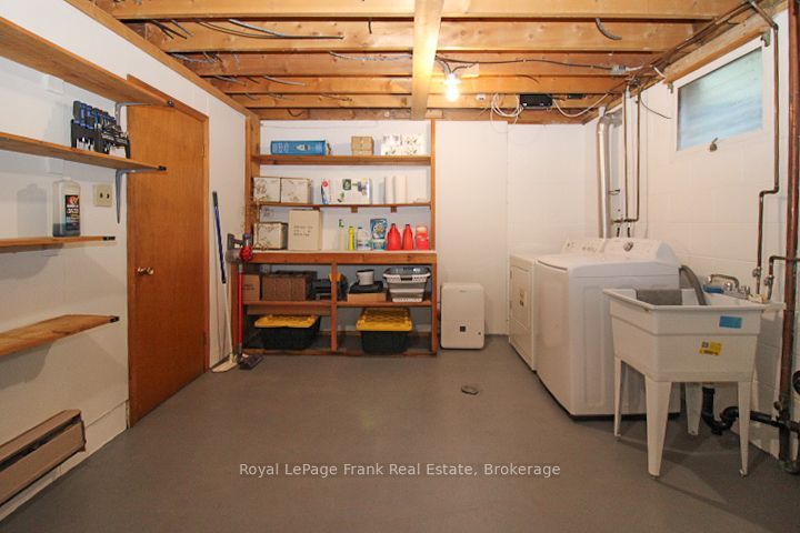 1293 Edmison Drive Property Photo 27