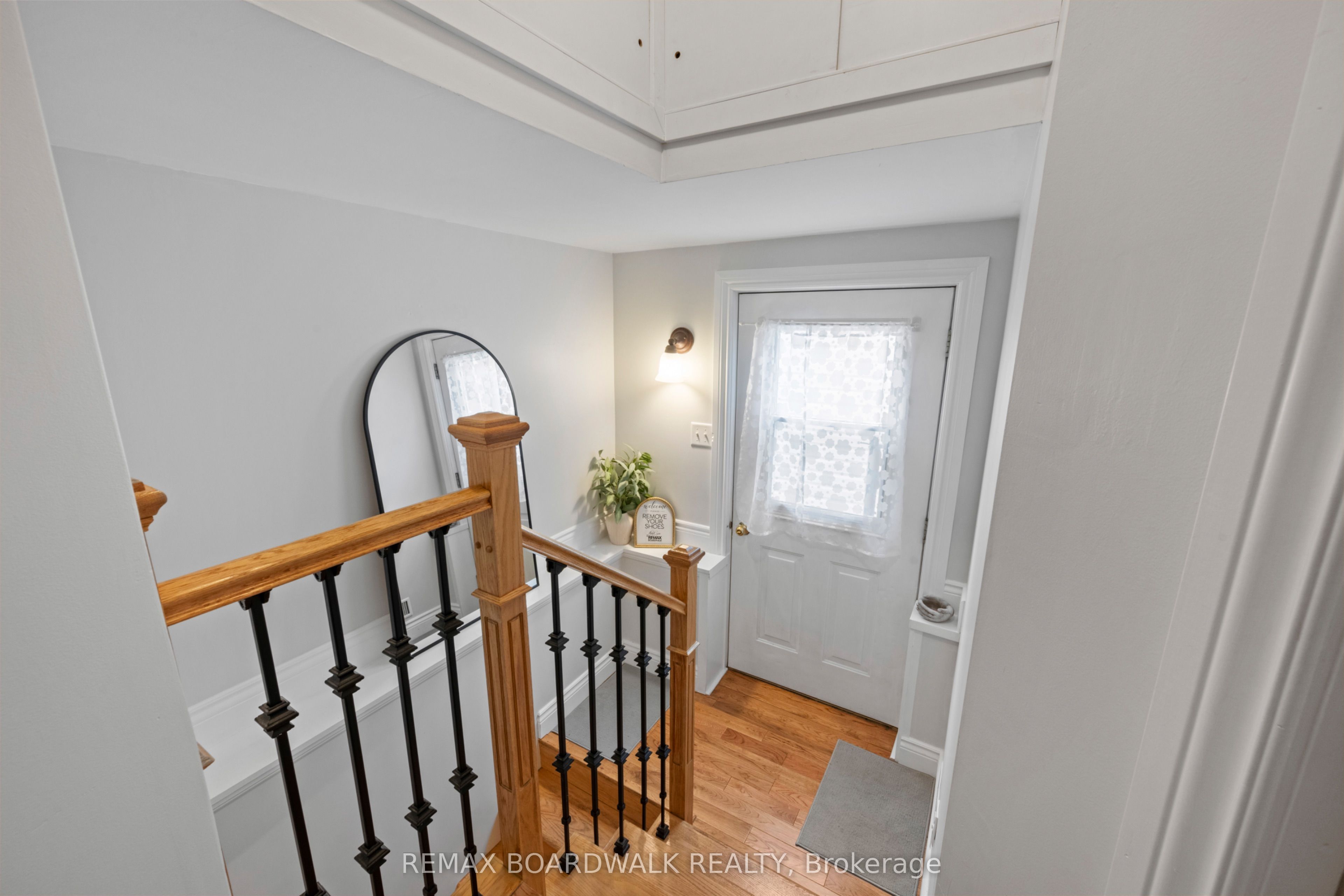 434 Dibble Street E Property Photo 46