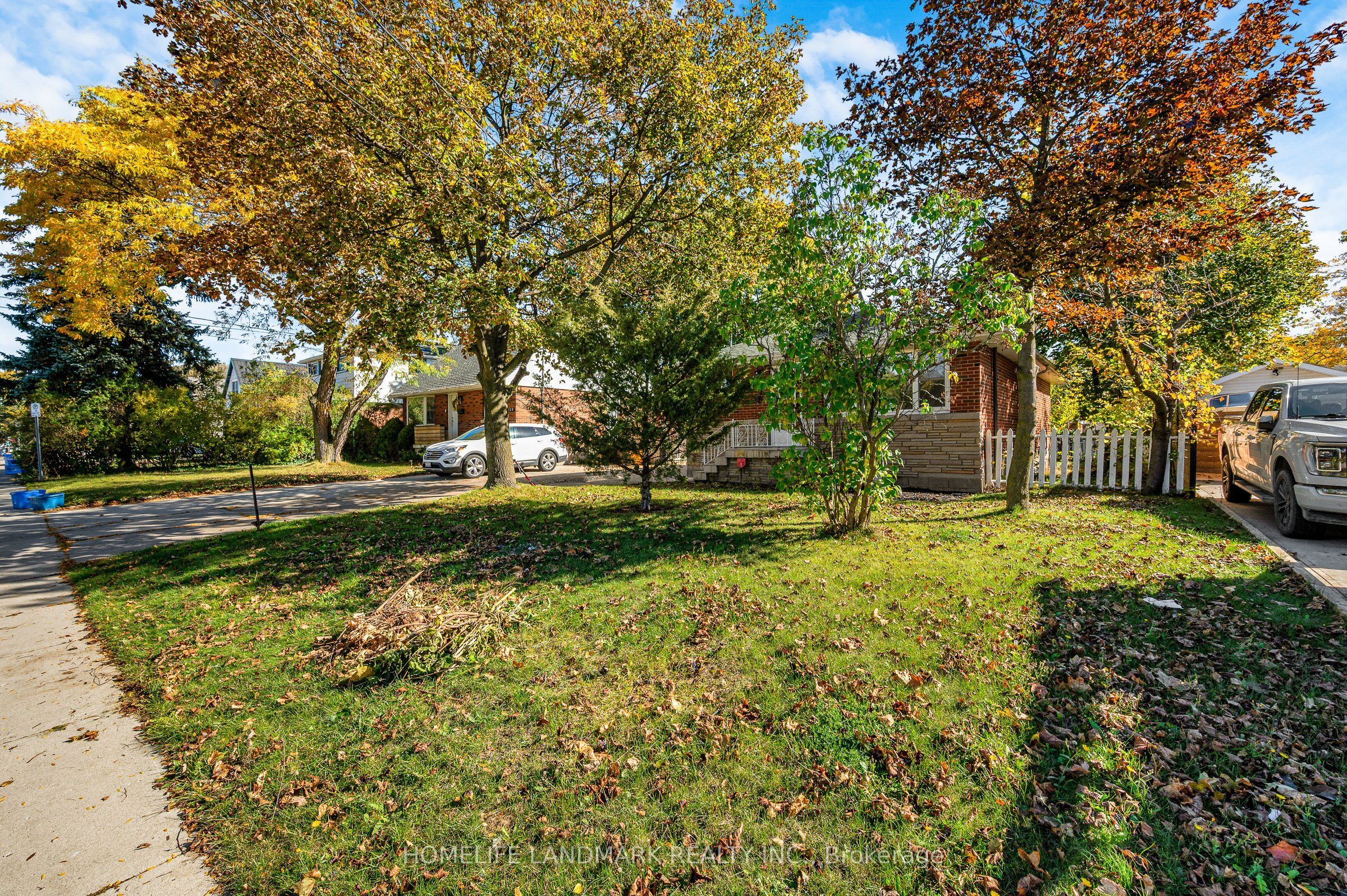 135 Howard Avenue Property Photo 1