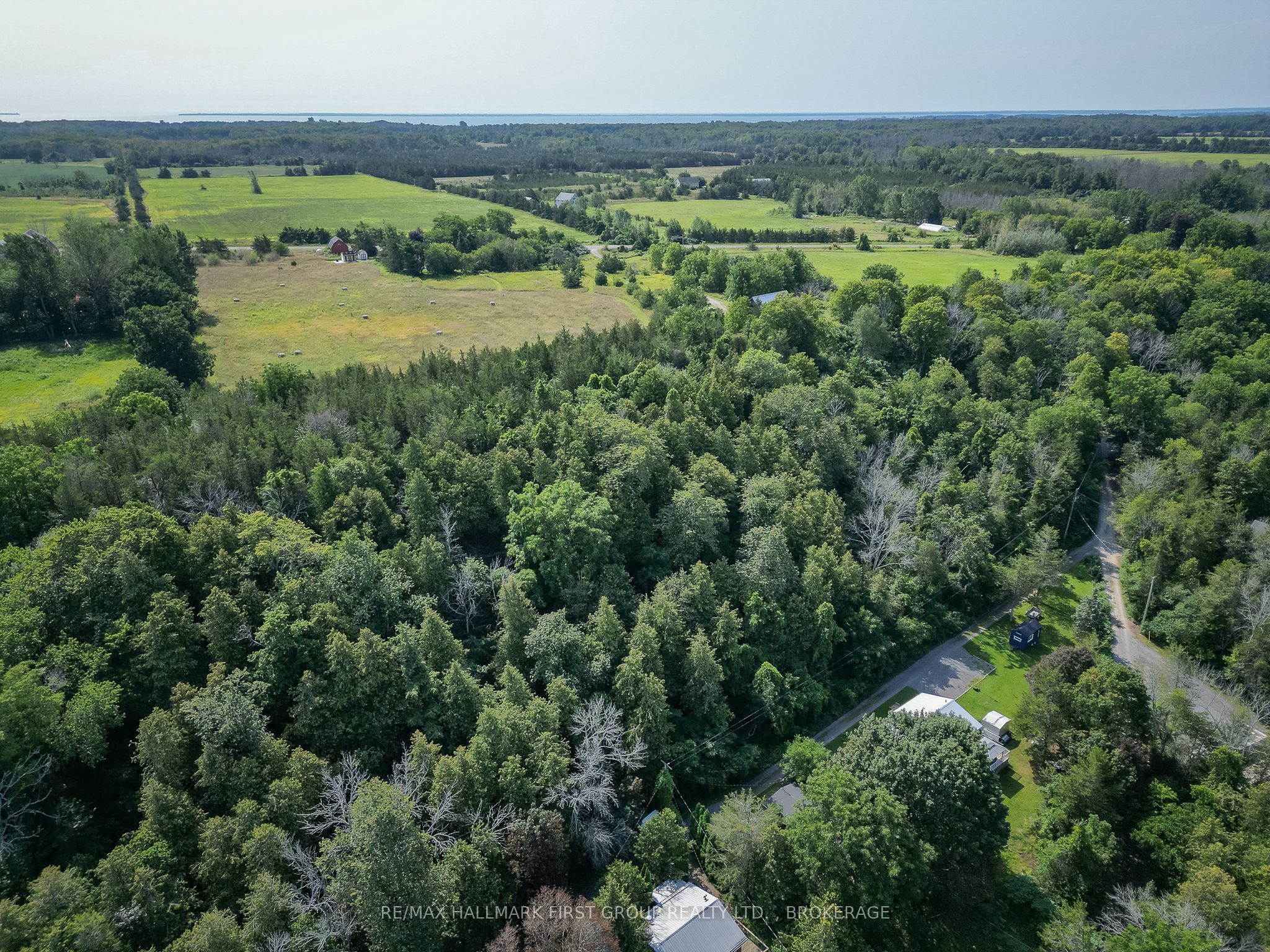 19 Pc Lane Property Photo 45